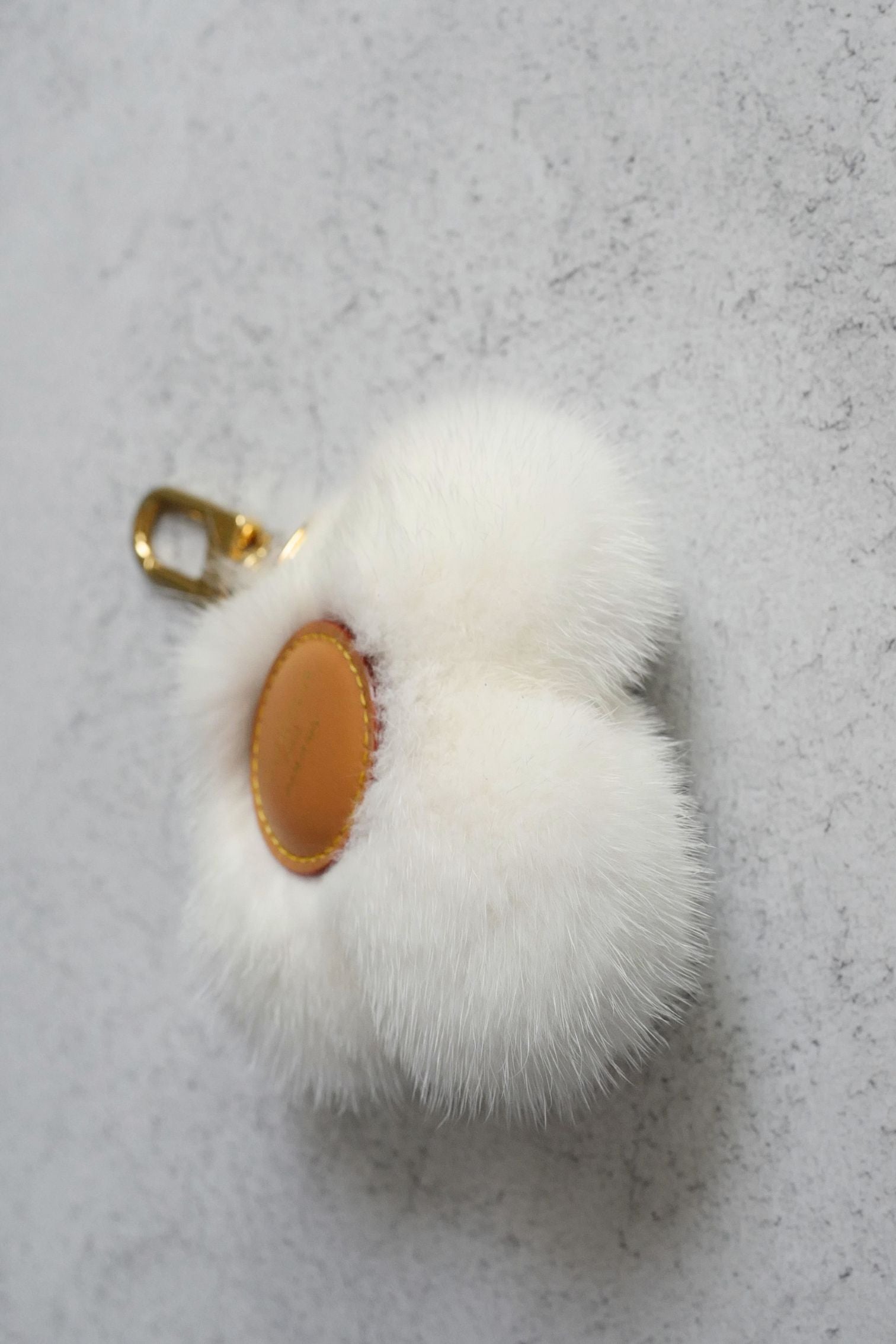 Louis Vuitton Vivienne Fur Key Holder White Mink Fur Leather Gold Hardware