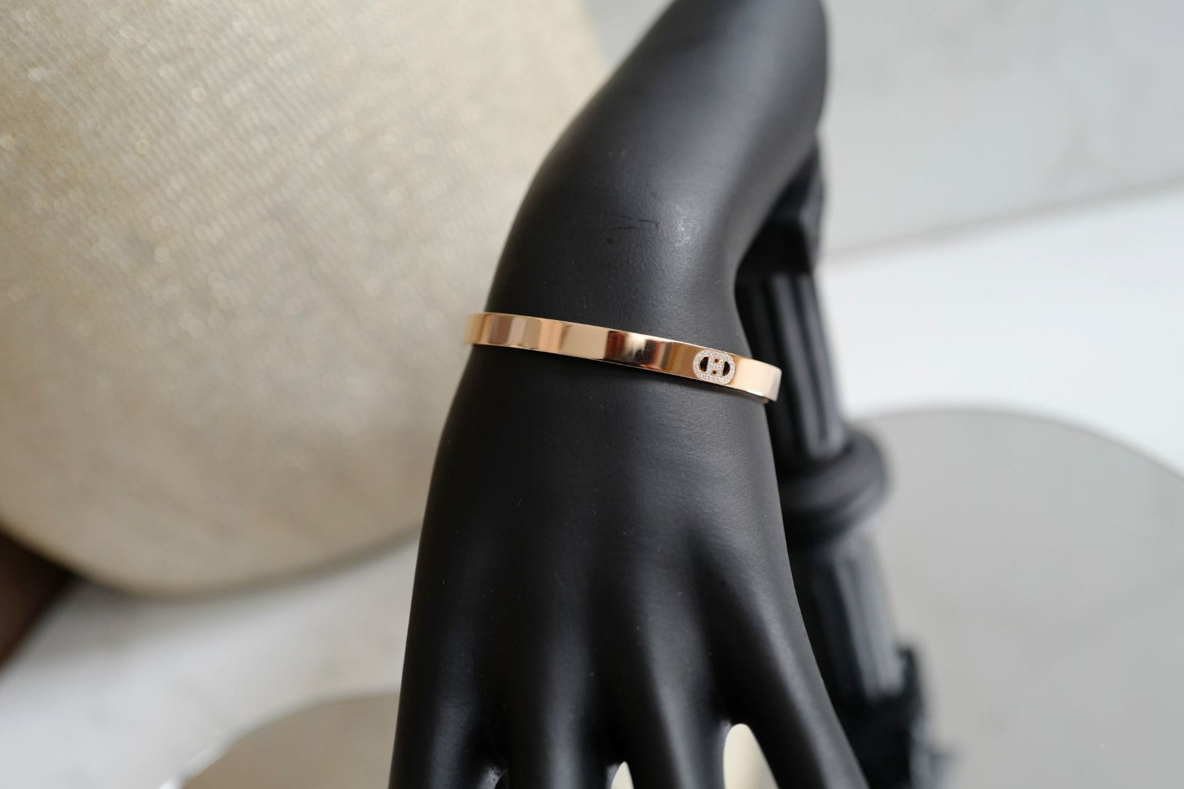Hermès H d’Ancre Small Bracelet Rose Gold 18K SH