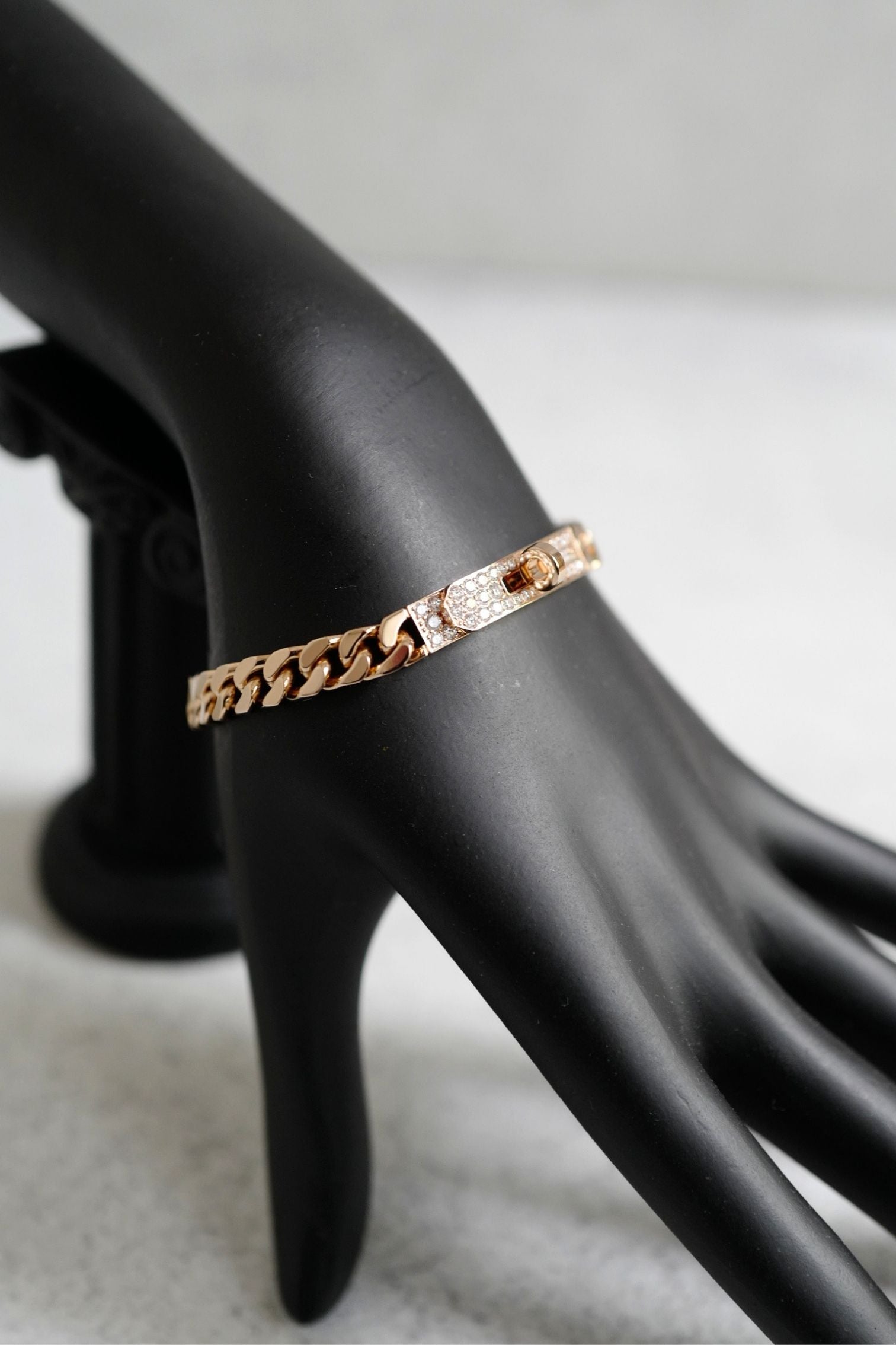 Hermès Kelly Gourmette Bracelet SH Small Model Rose Gold with 41 Diamonds