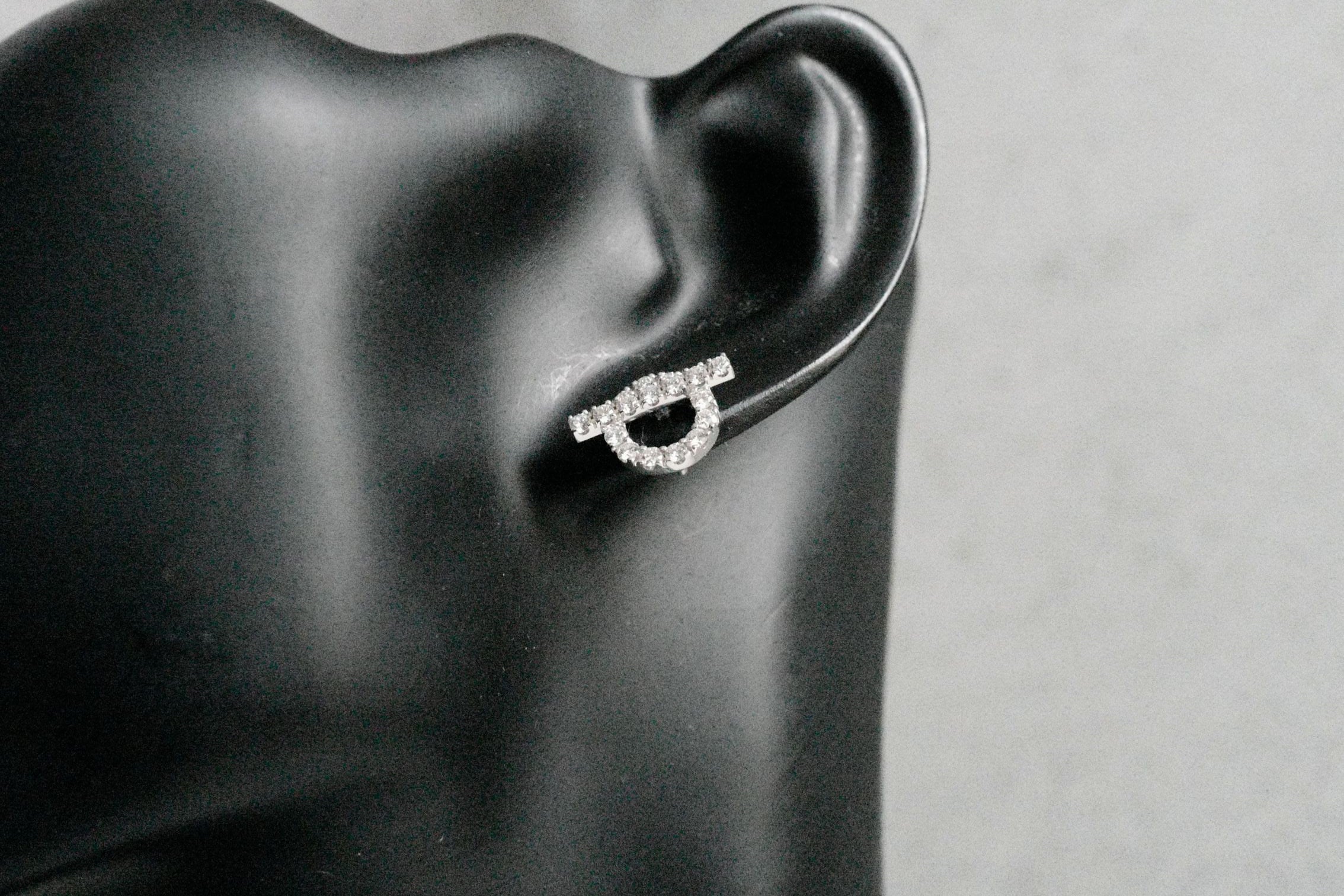 Hermès Finesse Earrings 18K White Gold 34 Diamonds