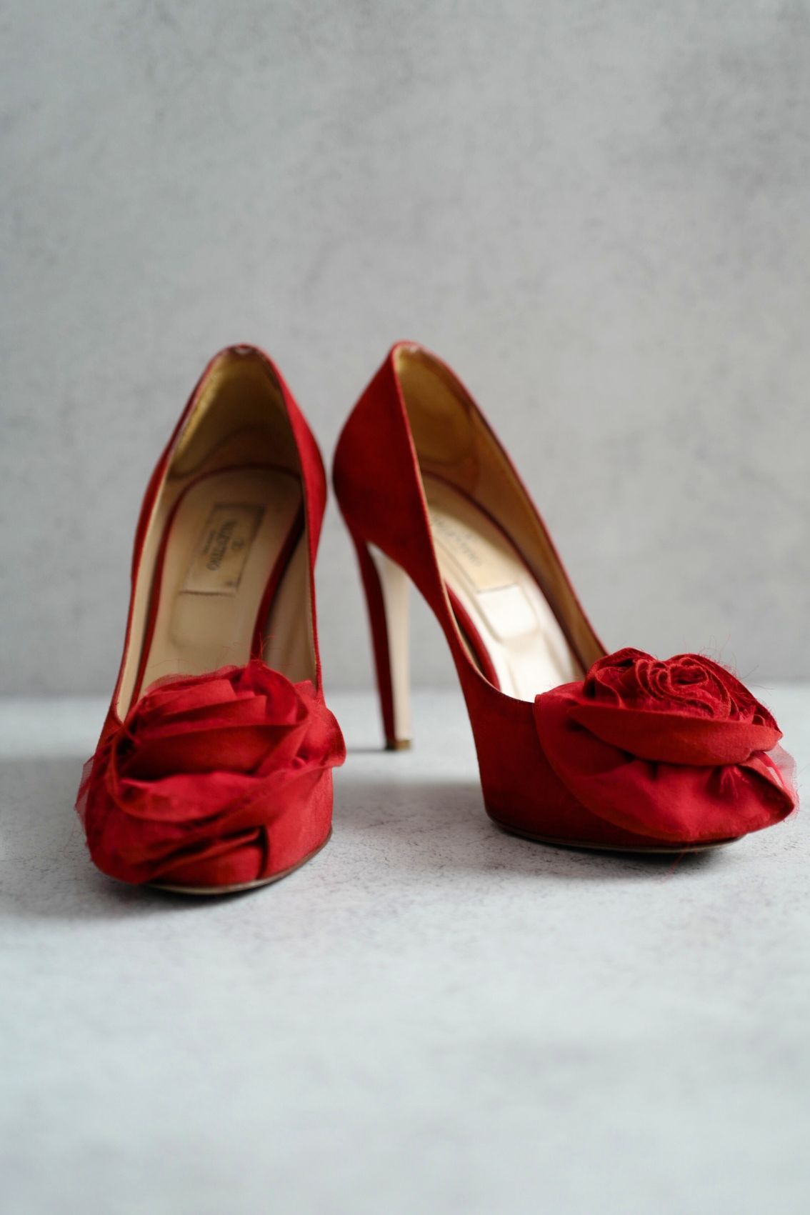 Preloved Valentino Heels Red Rose size 37 in Red