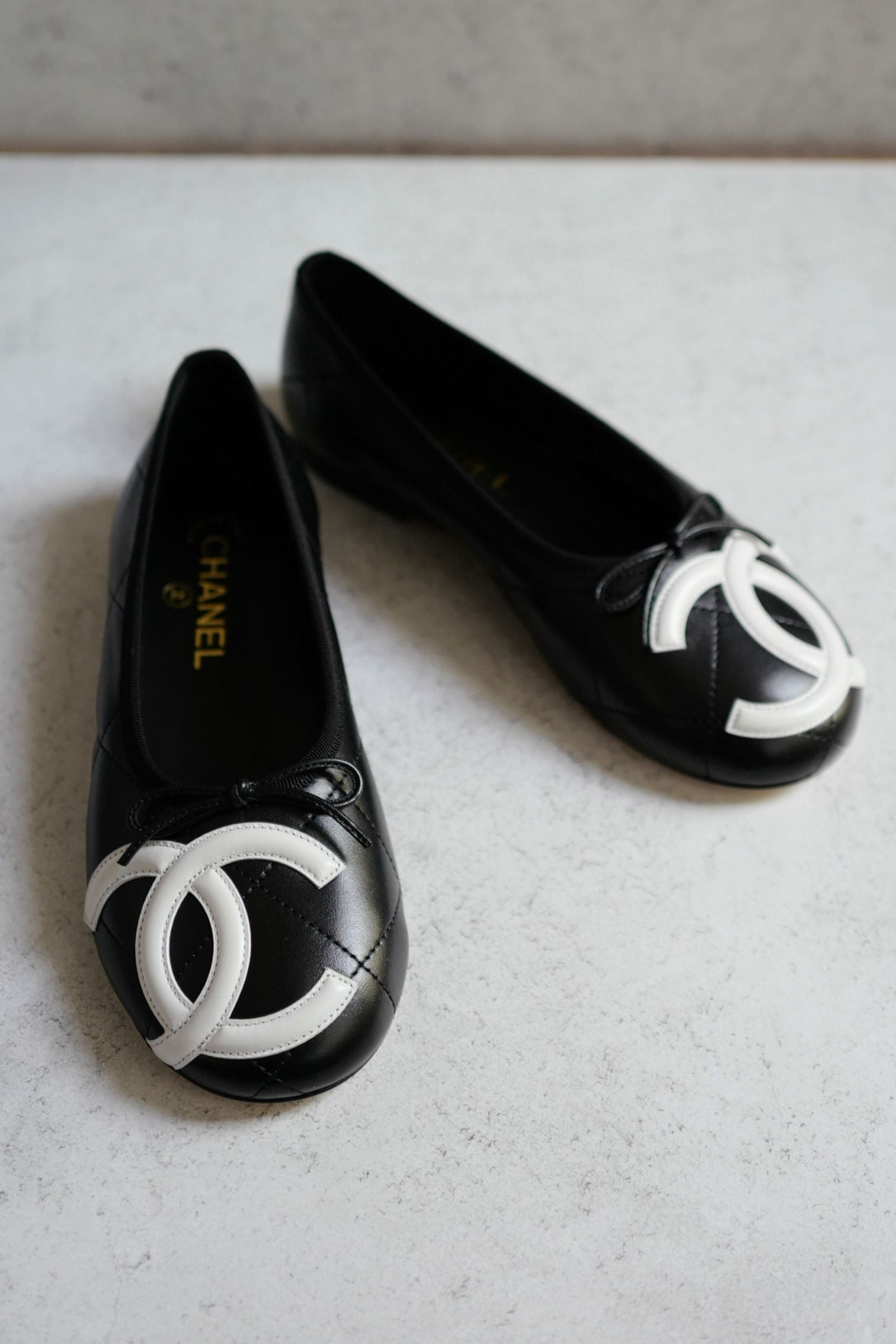 Chanel 26M Coco Beach Ballet Flats Black Lambskin Size 37.5
