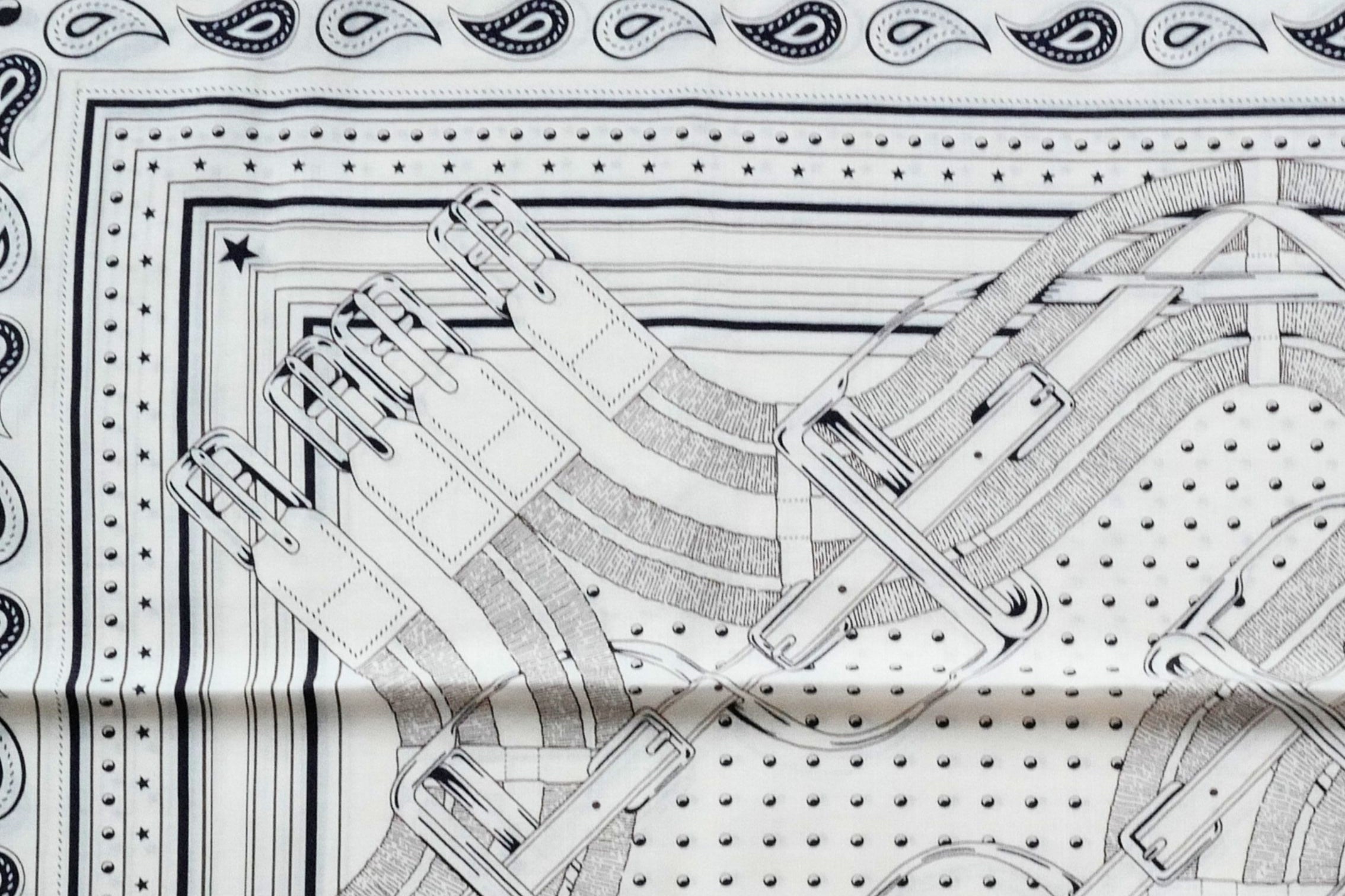 Hermès Mors a Jouets Bandana Shawl 140 Blanc/Bleu Marine/Ébène Cashmere Silk
