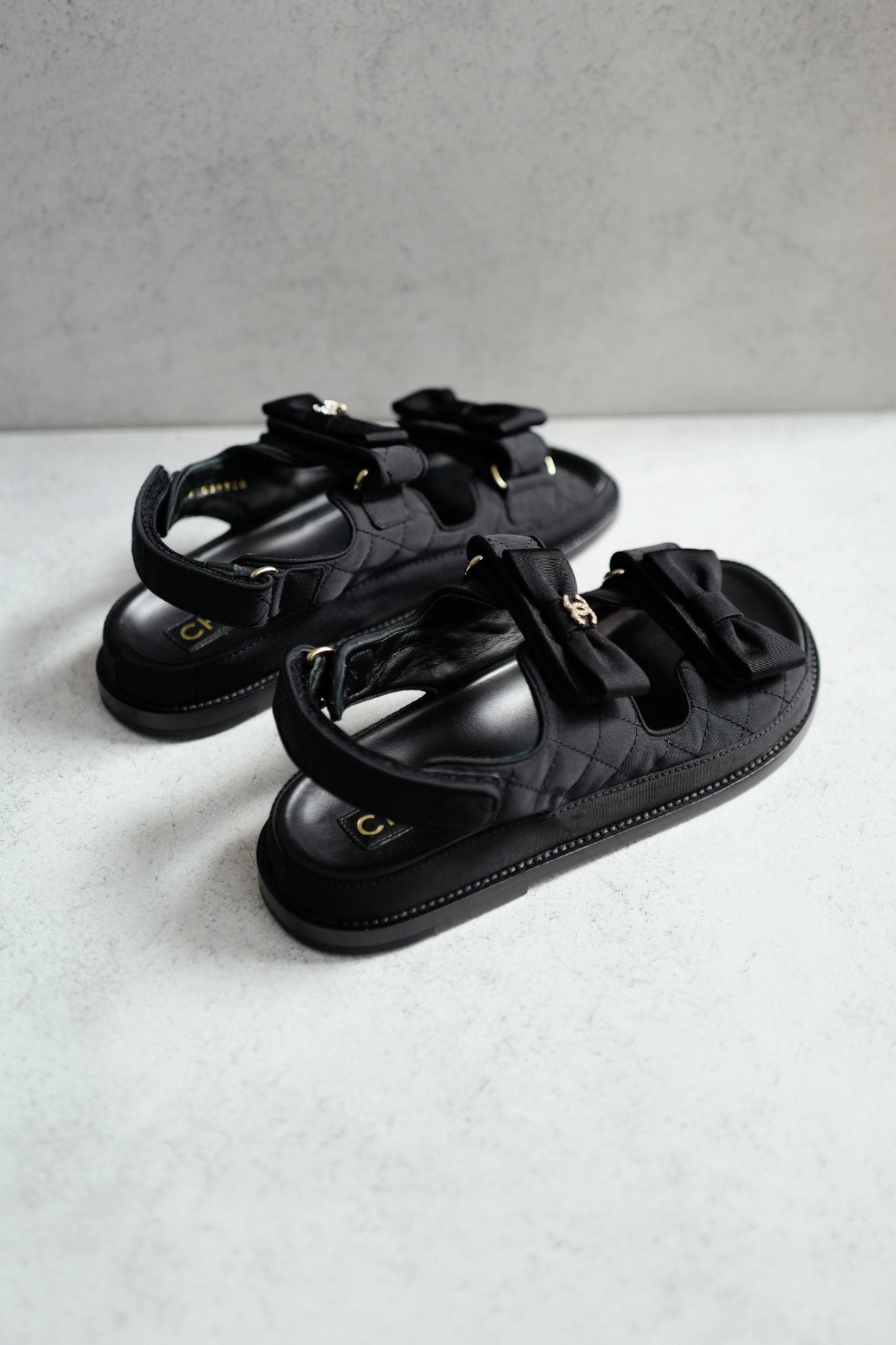 BNIB Chanel Dad Sandal CC Crystals In Black With Bows Size 38 - Limited