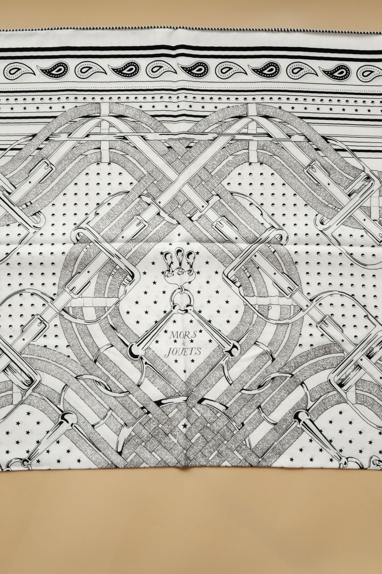 Hermès Mors a Jouets Bandana Shawl 140 Blanc/Bleu Marine/Ébène Cashmere Silk