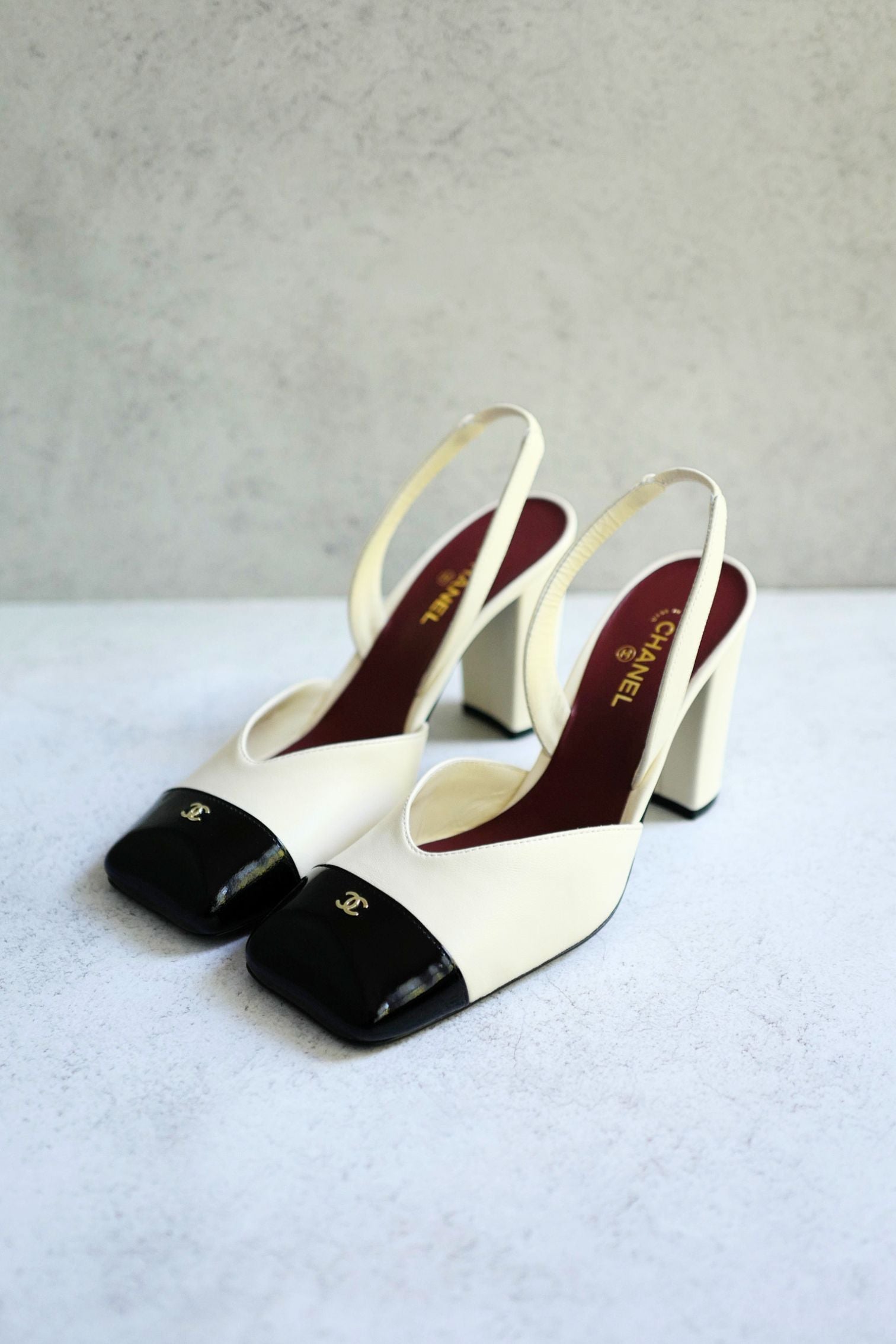 Chanel 26s Slingbacks Matthieu Blazy's Ivory Black Lambskin Calfskin Size 37