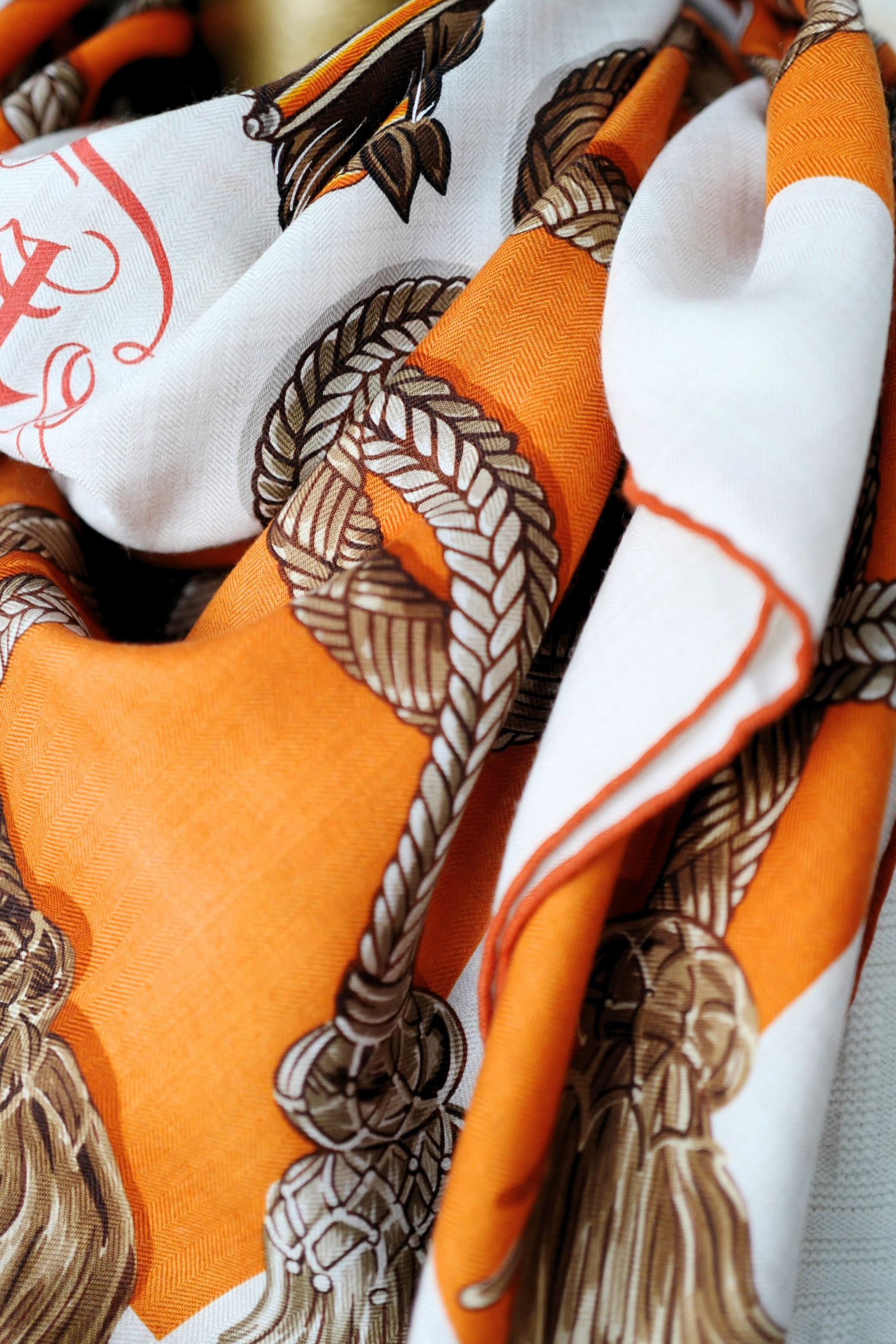 Hermès Palefroi Shawl 140 Cashmere Silk – Naturel / Orange Cuit / Cannelle