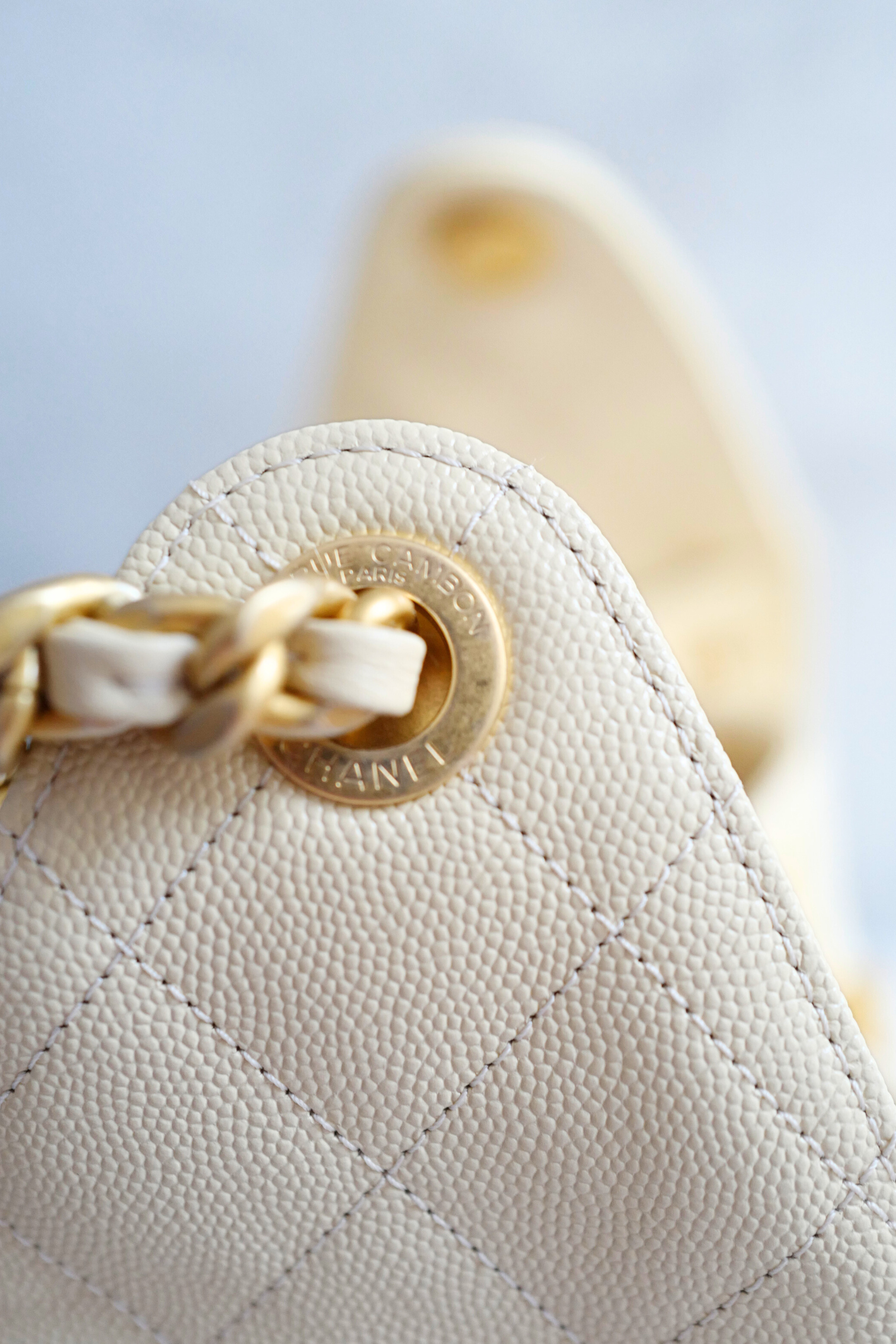 BNIB Chanel 25K Small Hobo Bag Light Beige with Gold Hardware
