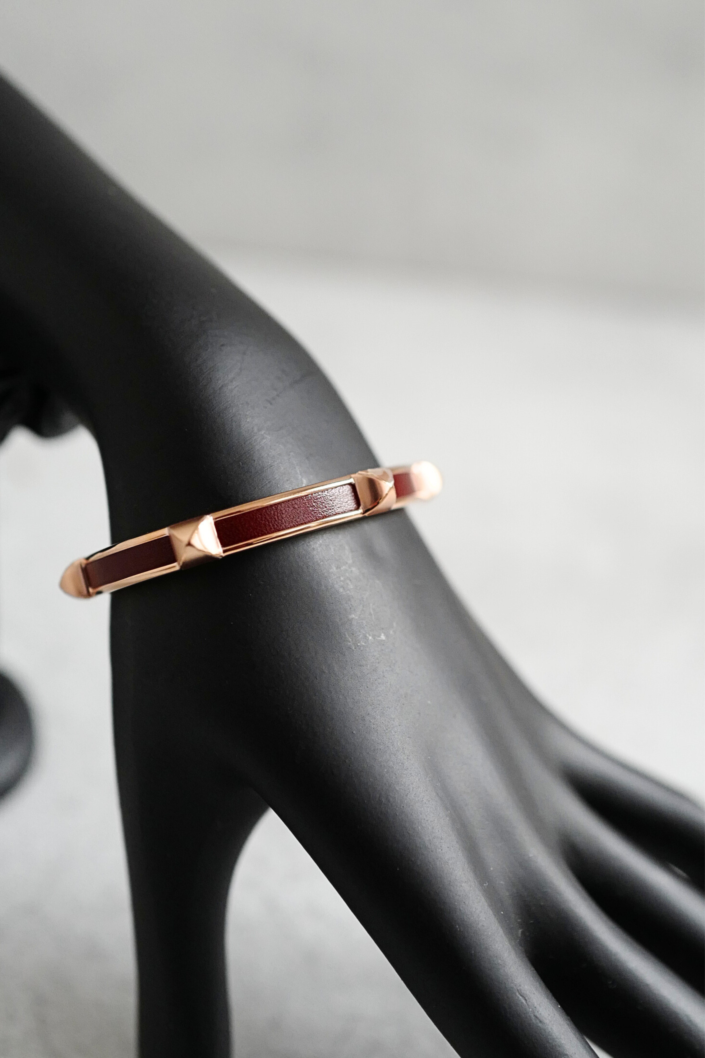 Hermès Athena Bracelet T2 Rouge H Box Calfskin Rose Gold Hardware