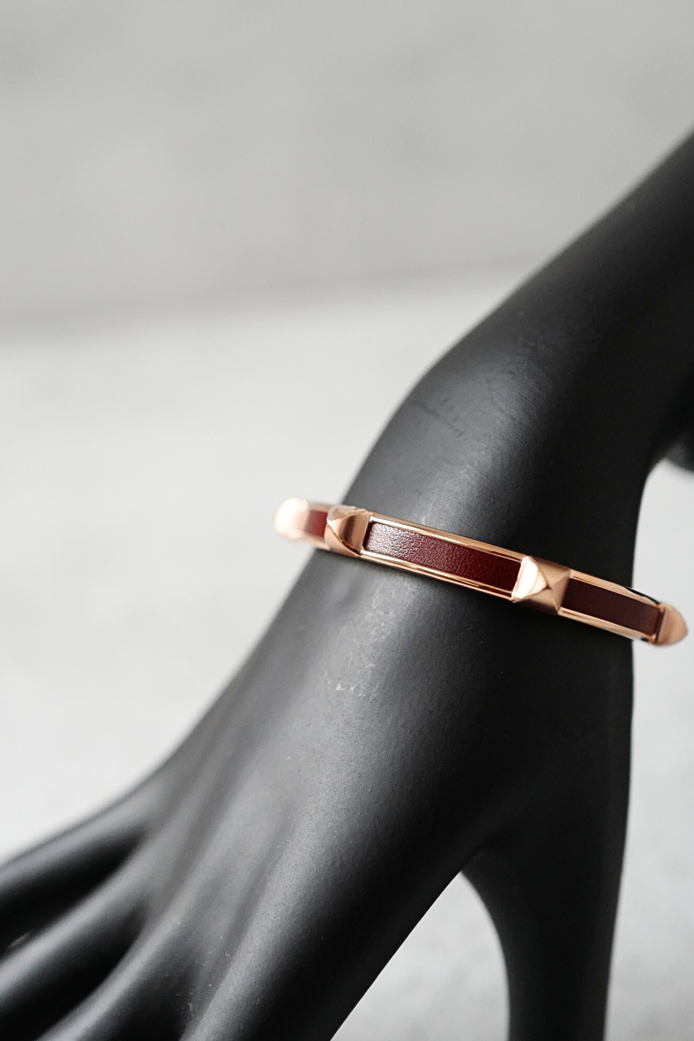 Hermès Athena Bracelet T2 Rouge H Box Calfskin Rose Gold Hardware