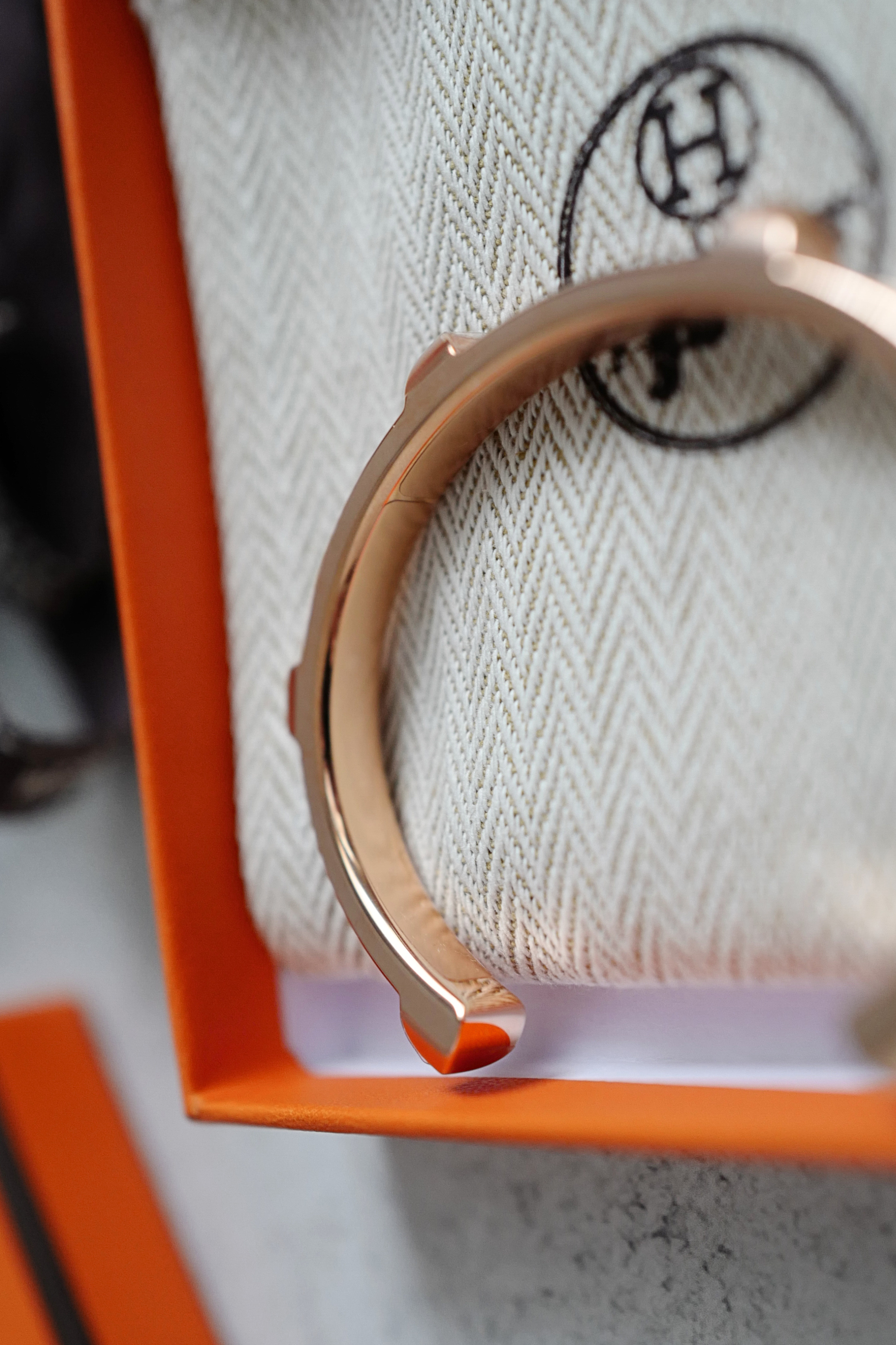 Hermès Athena Bracelet T2 Rouge H Box Calfskin Rose Gold Hardware