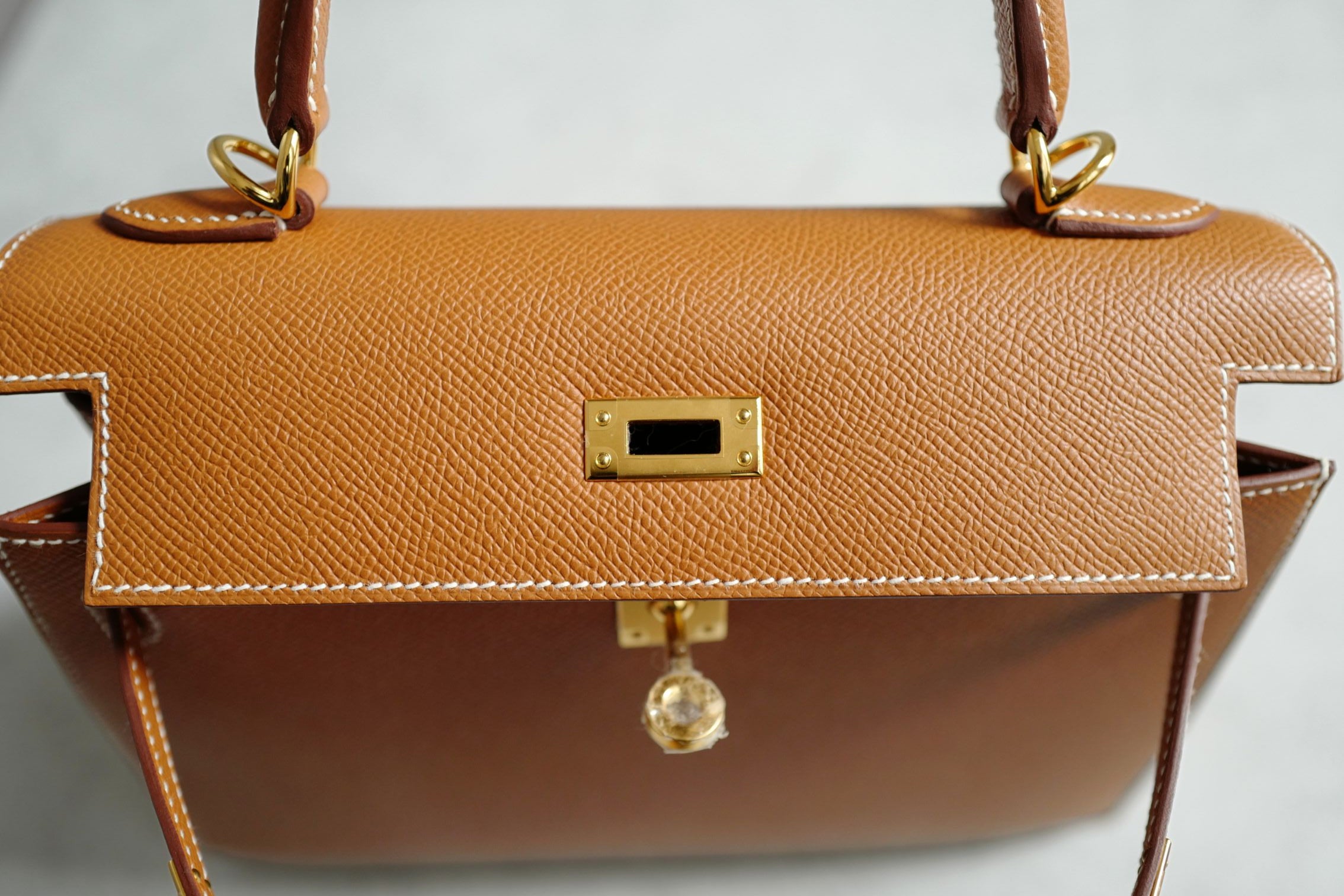 BNIB Hermes Kelly 25 Gold Epsom Sellier Gold Hardware G Stamp 2026