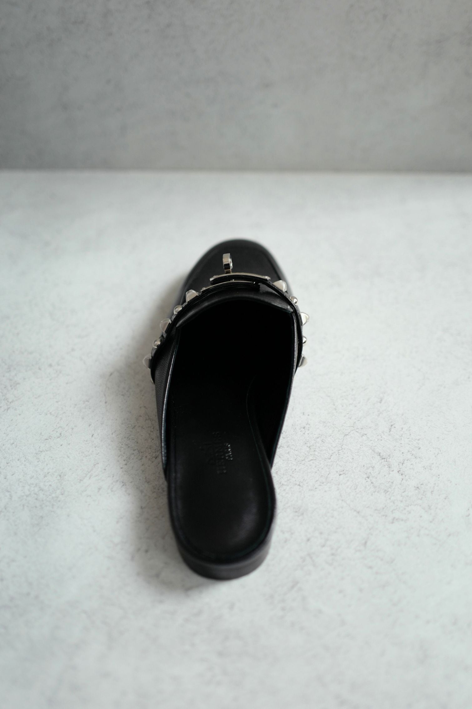 BNIB Hermes Mule Femme OZ Chevre/ Clous Noir 38