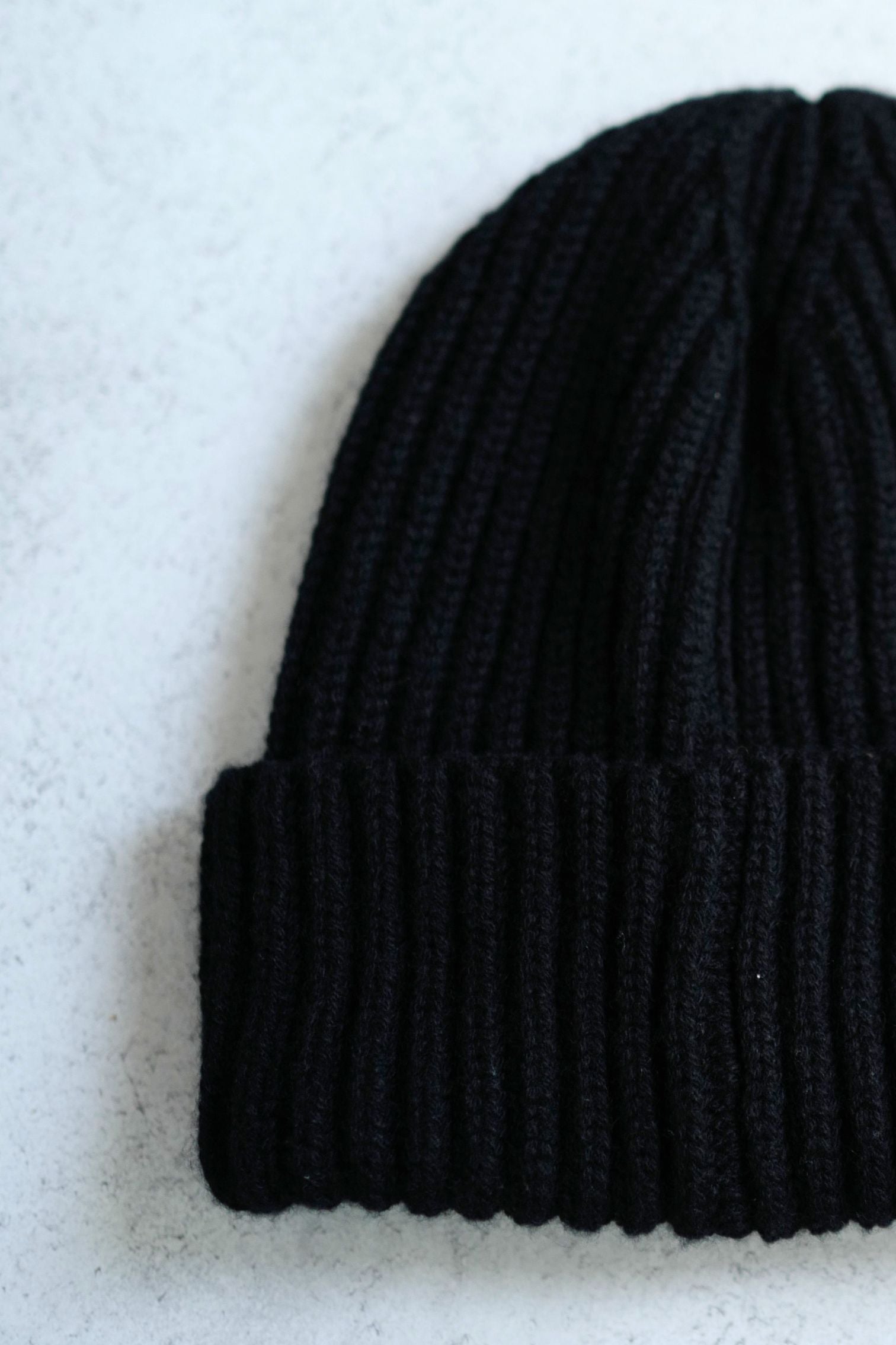 Chanel Black Cashmere Beanie Sequin CHANEL Logo Hat New 23