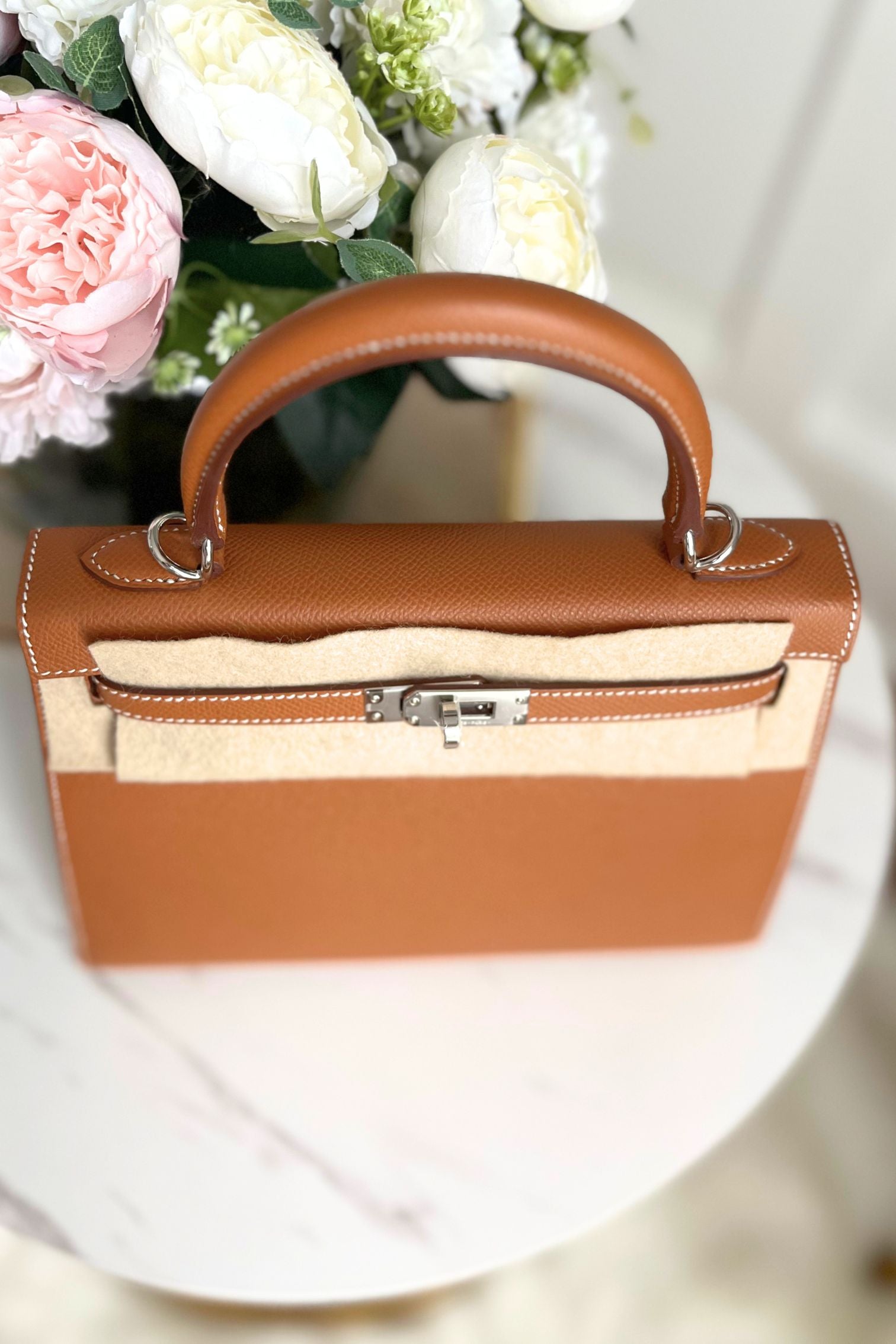 BNIB Hermes Kelly 25 Gold Epsom Sellier Palladium Hardware G Stamp 2026