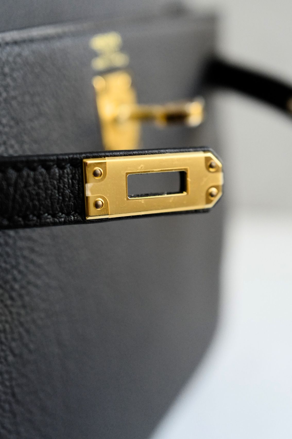 NEW Hermès Kelly 25 Black Togo Leather Gold Hardware K Stamp