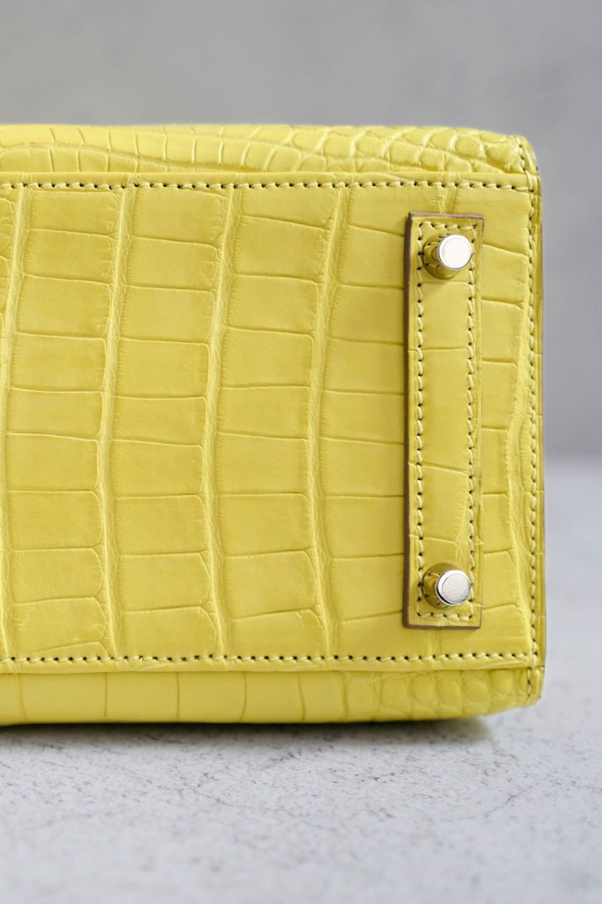 NEW Hermes Birkin 20 Lime Matte Alligator Sellier PHW W Stamp Limited Edition