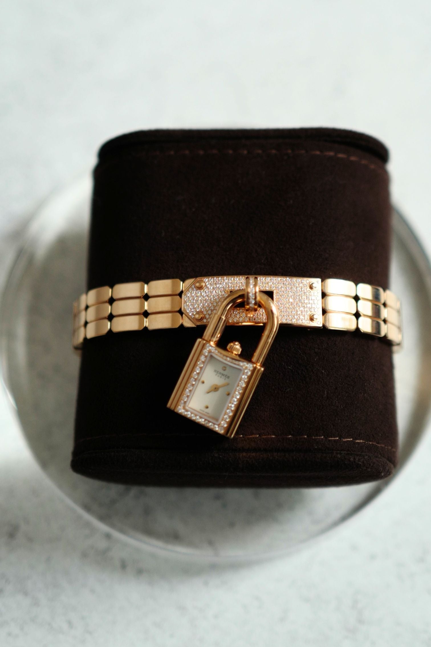 BNIB Hermes Mini Kelly Watch Rose Gold 16 mm With Diamond Set Over $40K Retail