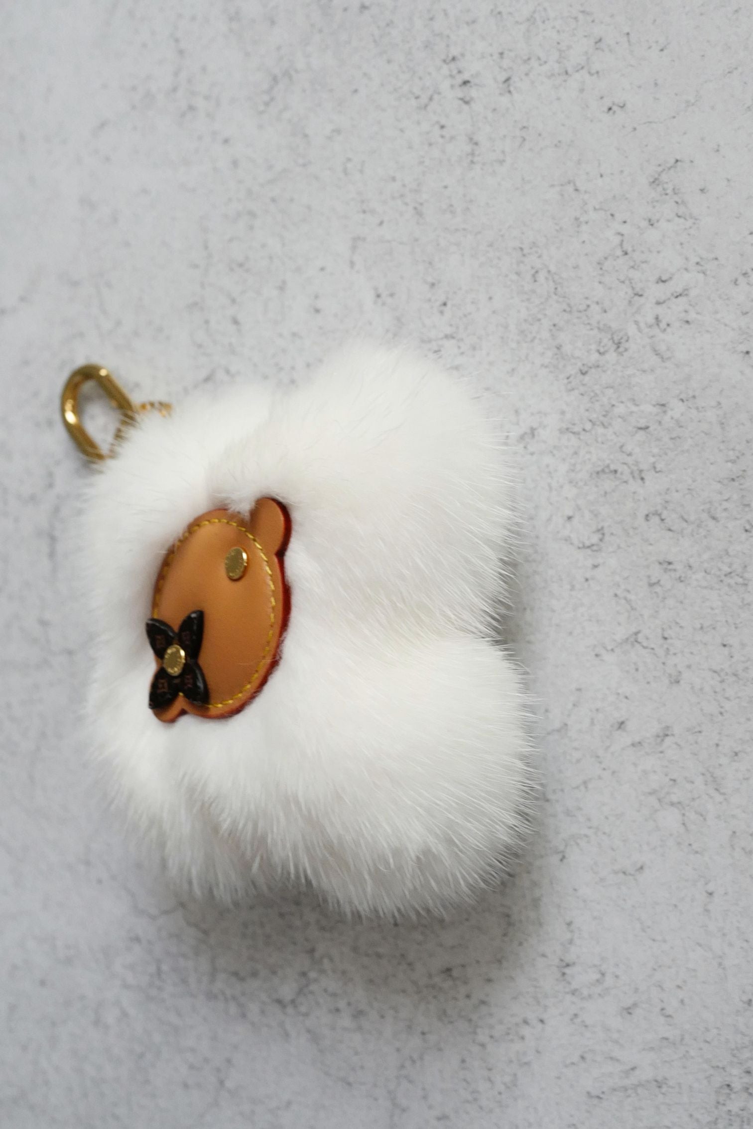 Louis Vuitton Vivienne Fur Key Holder White Mink Fur Leather Gold Hardware