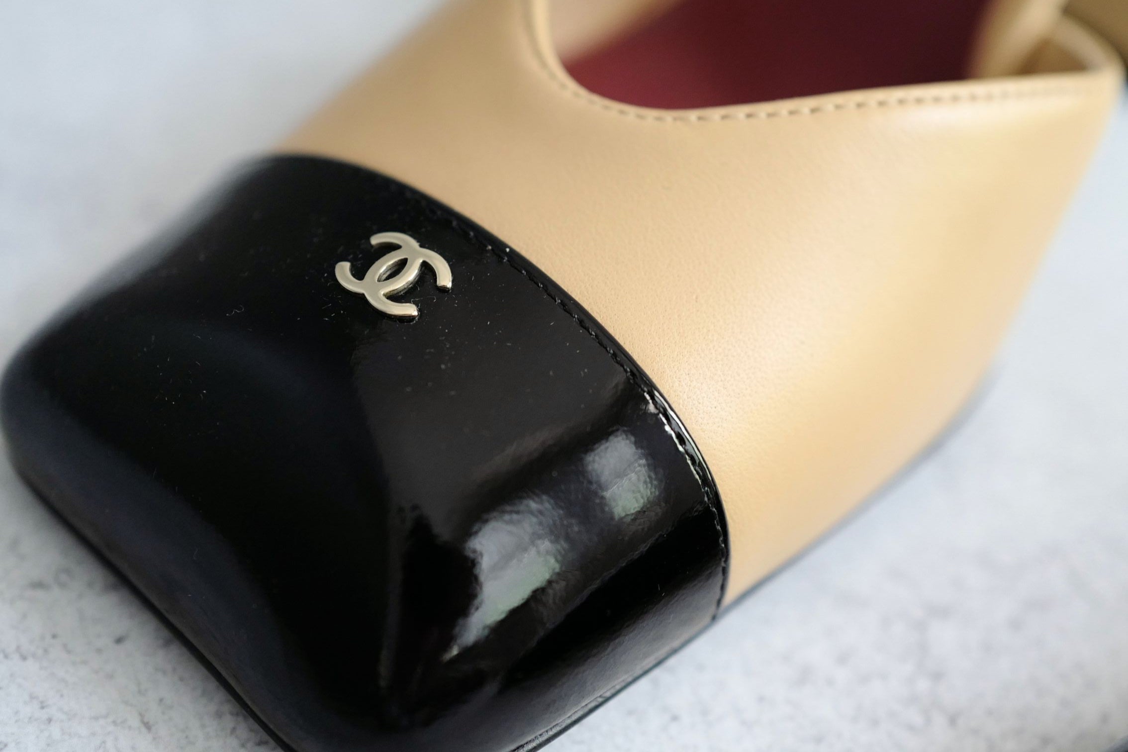 Chanel 26s Slingbacks Matthieu Blazy's Beige Black Lambskin Calfskin Size 38