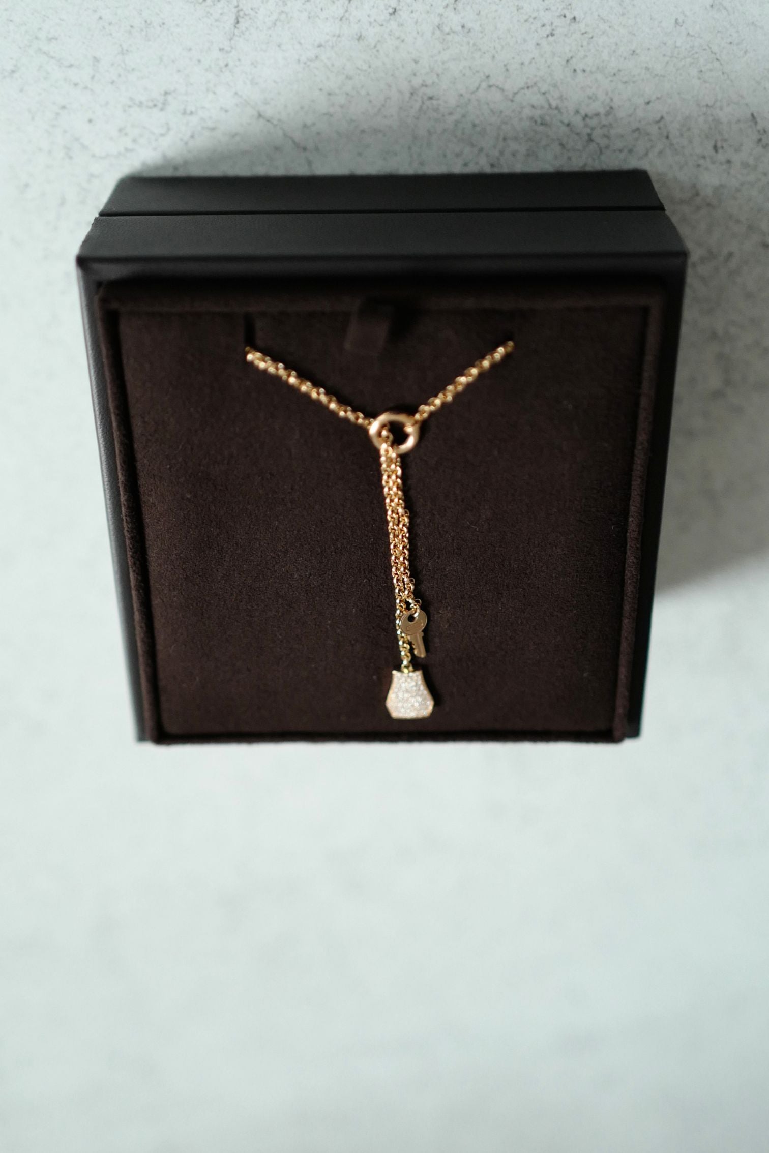 New Hermes Kelly Clochette Necklace pm dia 18k Rose Gold With Diamonds $11K