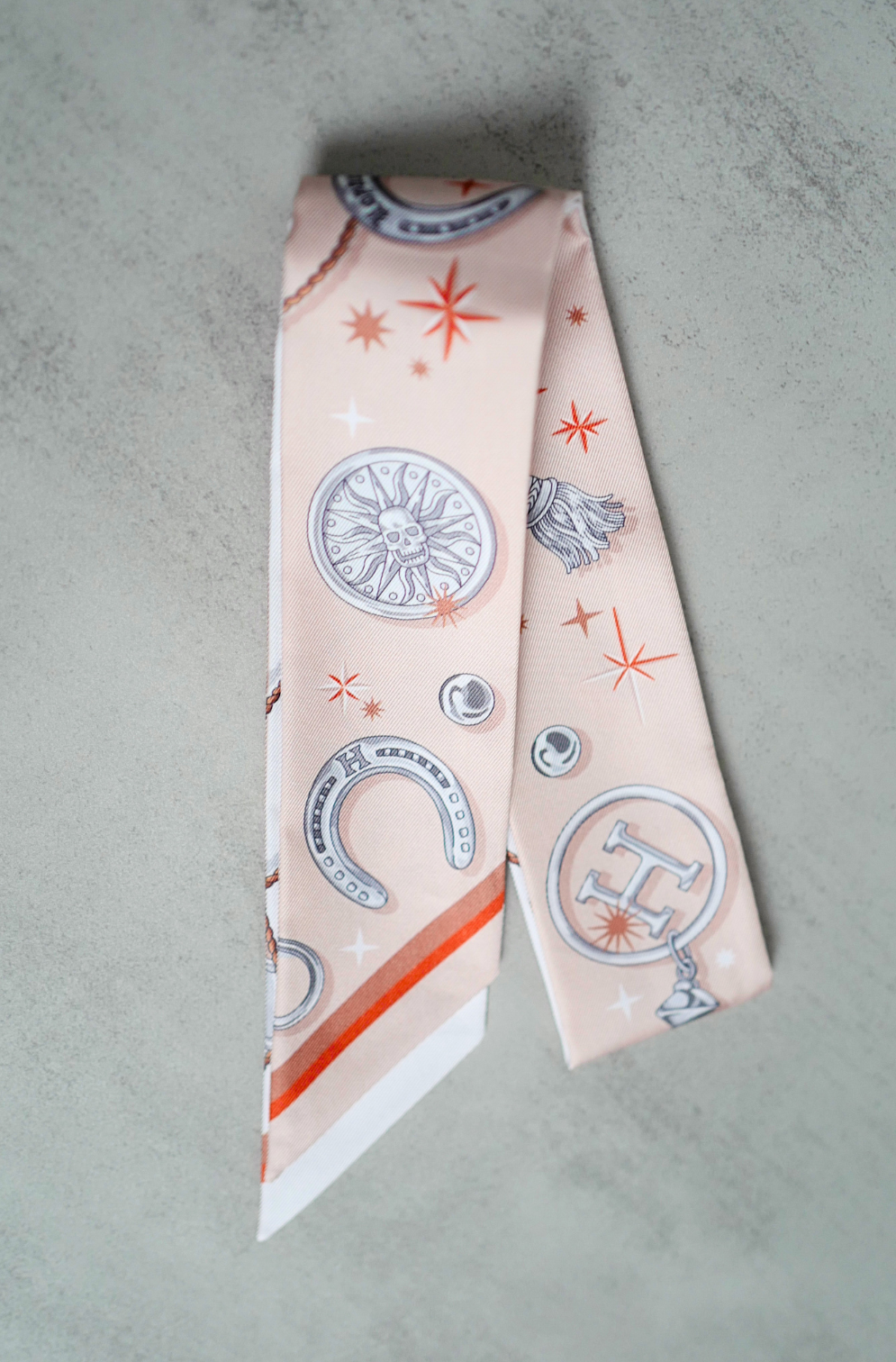 Hermès C’est La Fête Twilly Beige Rose / Caramel / Blanc