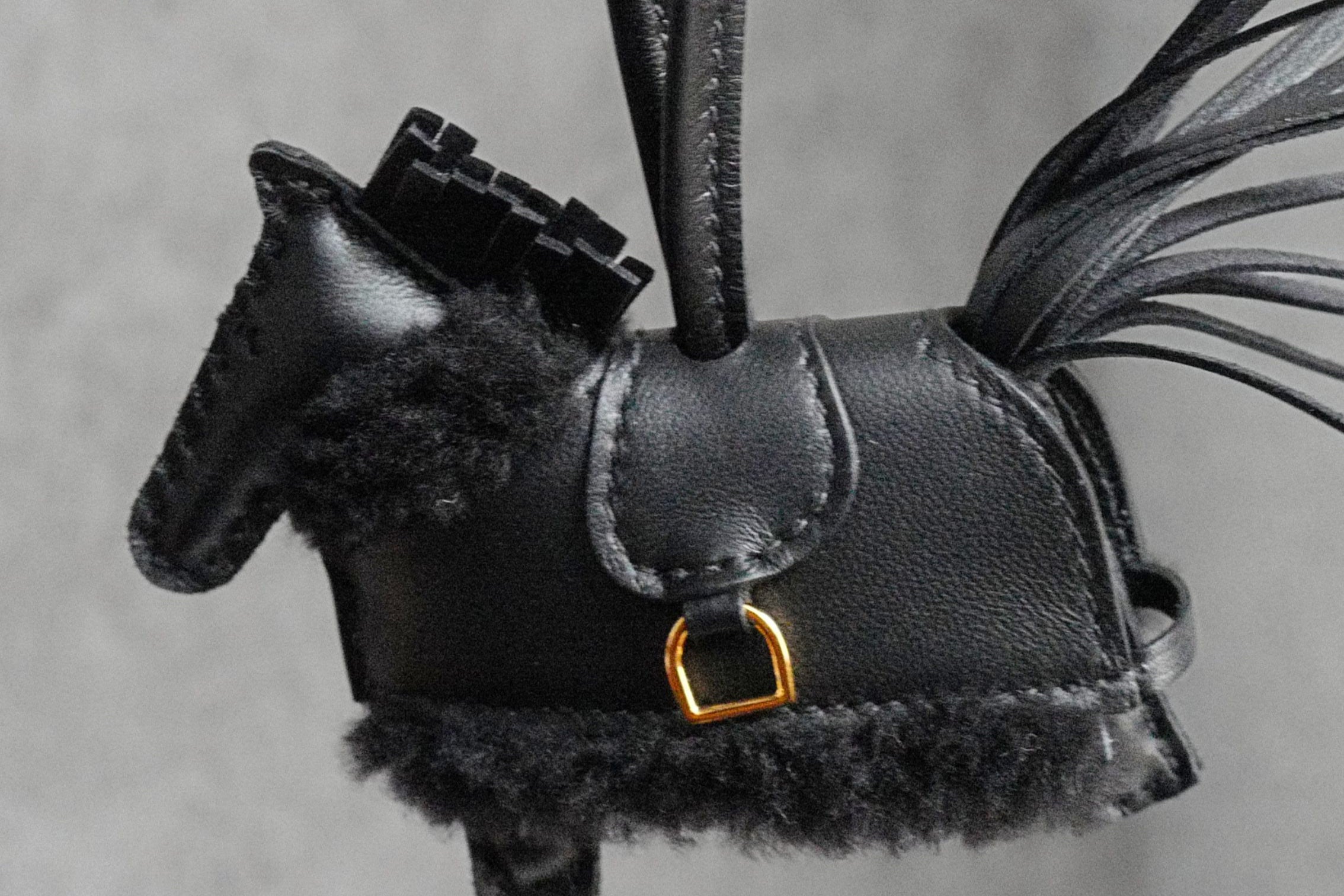 Hermès Horse Charm Rodeo Robeo Plush PM Noir Lambskin Wool Yellow Gold Plated
