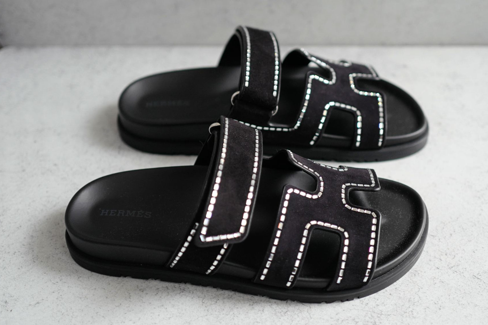 *BNIB* Hermes Womens Chypre Noir with Rhinestone Detail Calfskin Suede Size 37