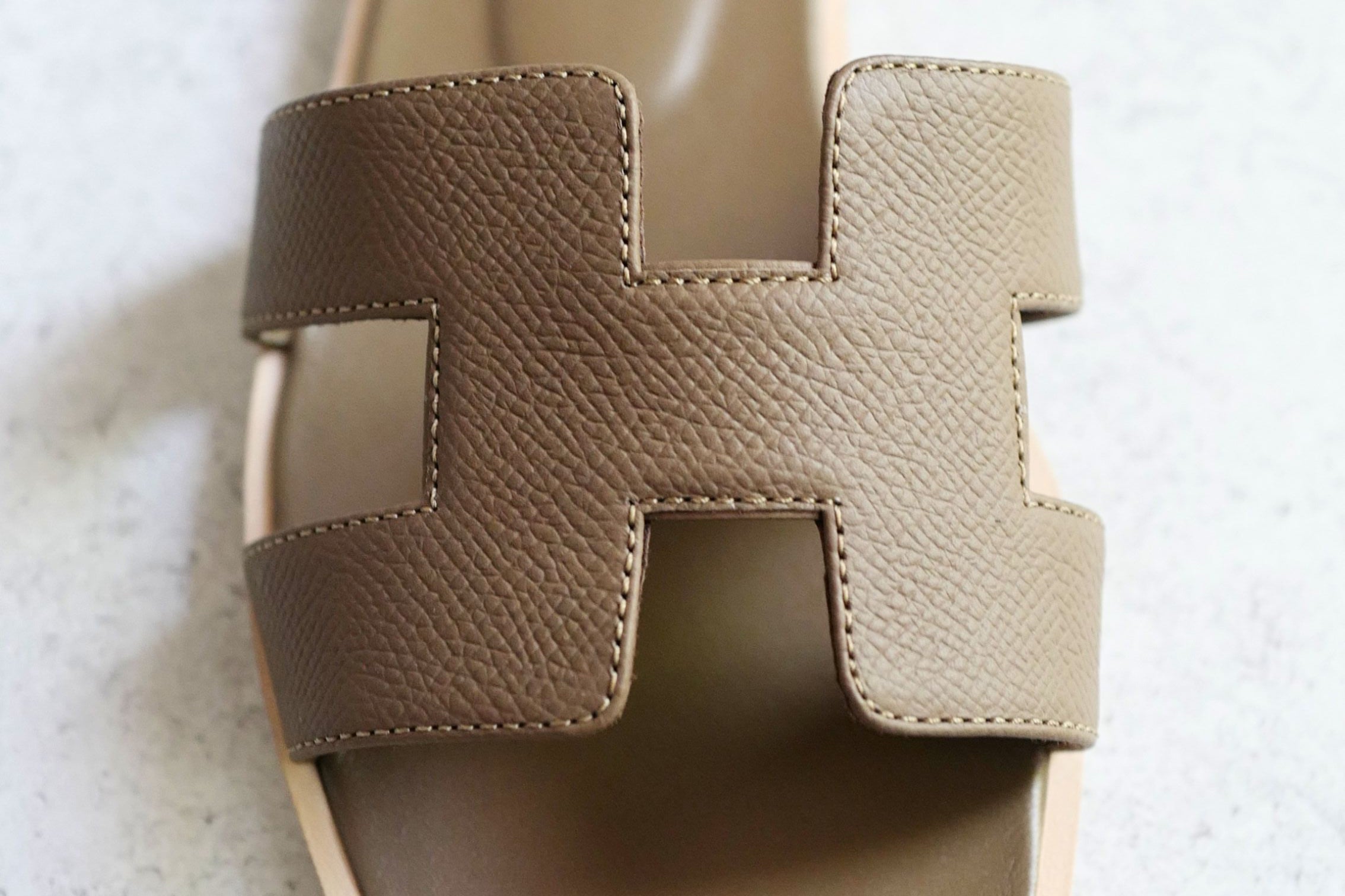 Hermès Oran Sandal Étoupe Calfskin Leather Size 38