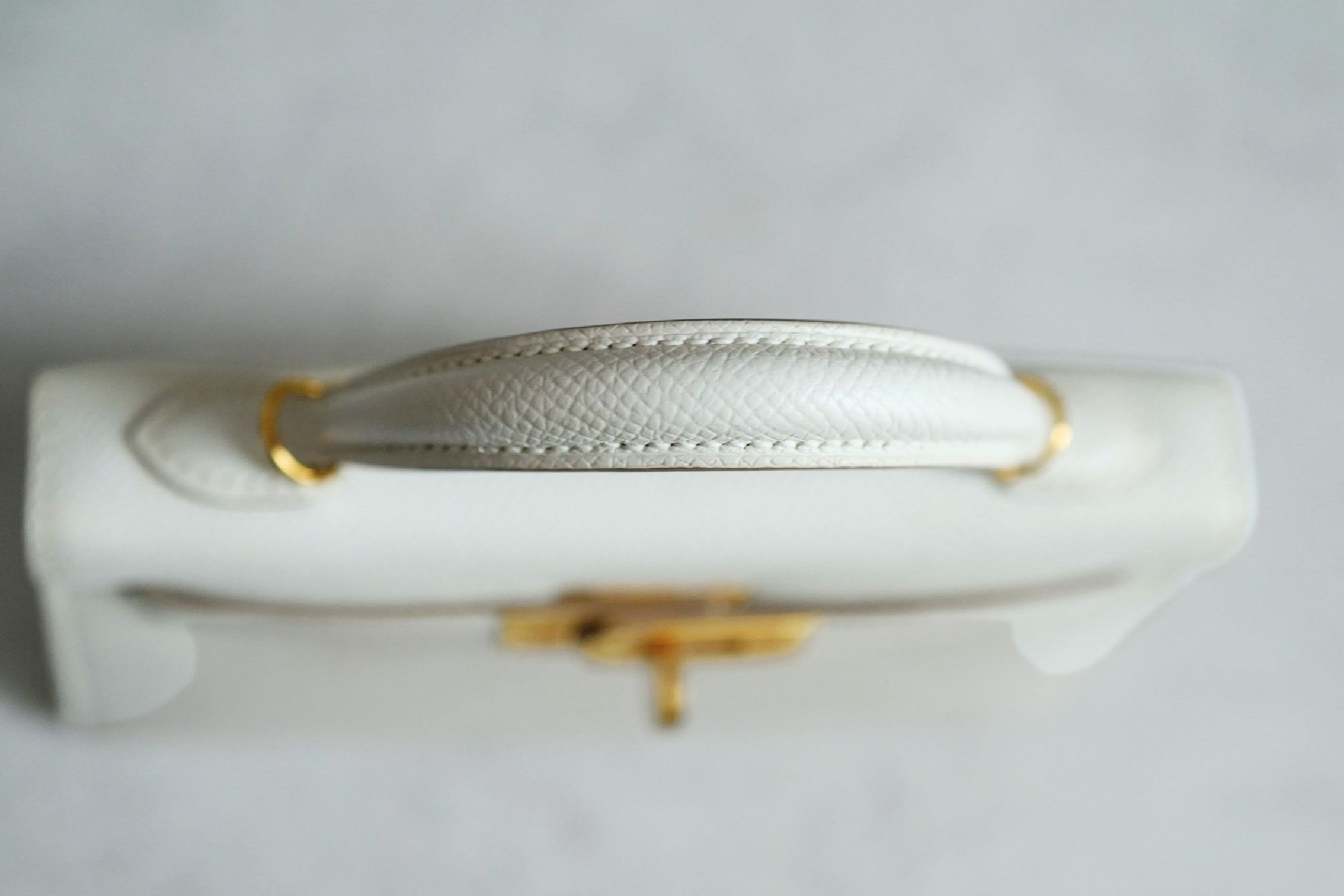 Hermès Mini Kelly 20 Gris Pale Epsom Leather Gold Hardware