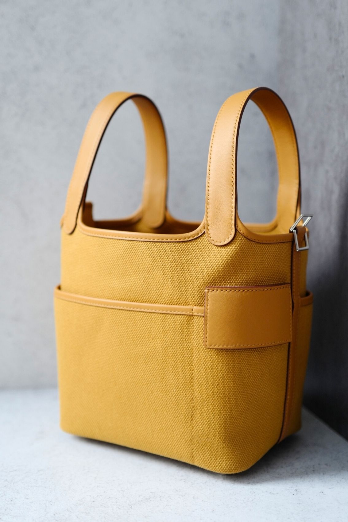 BNIB Hermes Picotin 18 Cargo in Sesame Palladium Hardware B Stamp