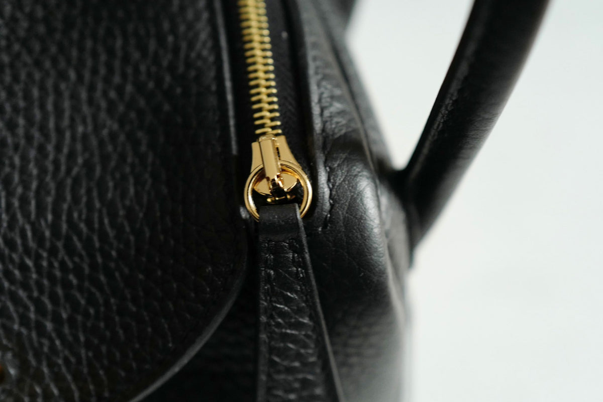 Brand New Hermès Mini Lindy Black Noir Clemence Gold Hardware U 2023