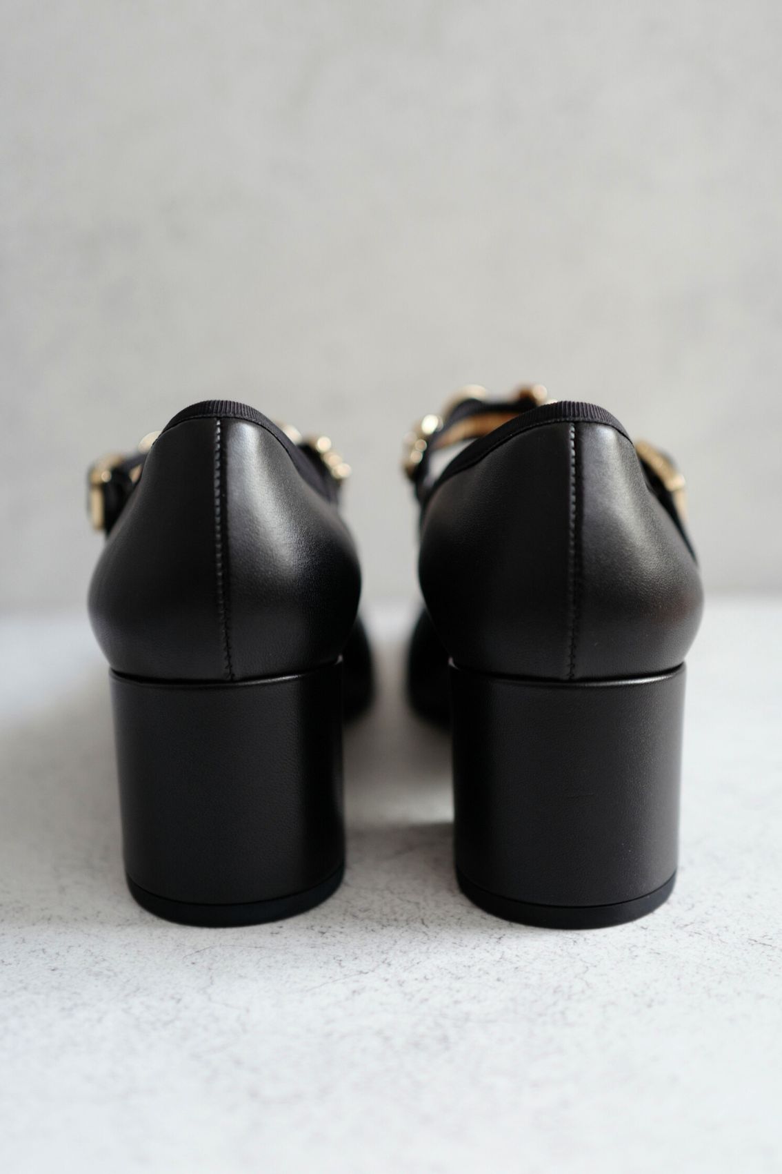 Chanel 24A Metiers D’art Black Leather Mary Jane Heels Gold Charms Size38 BNIB