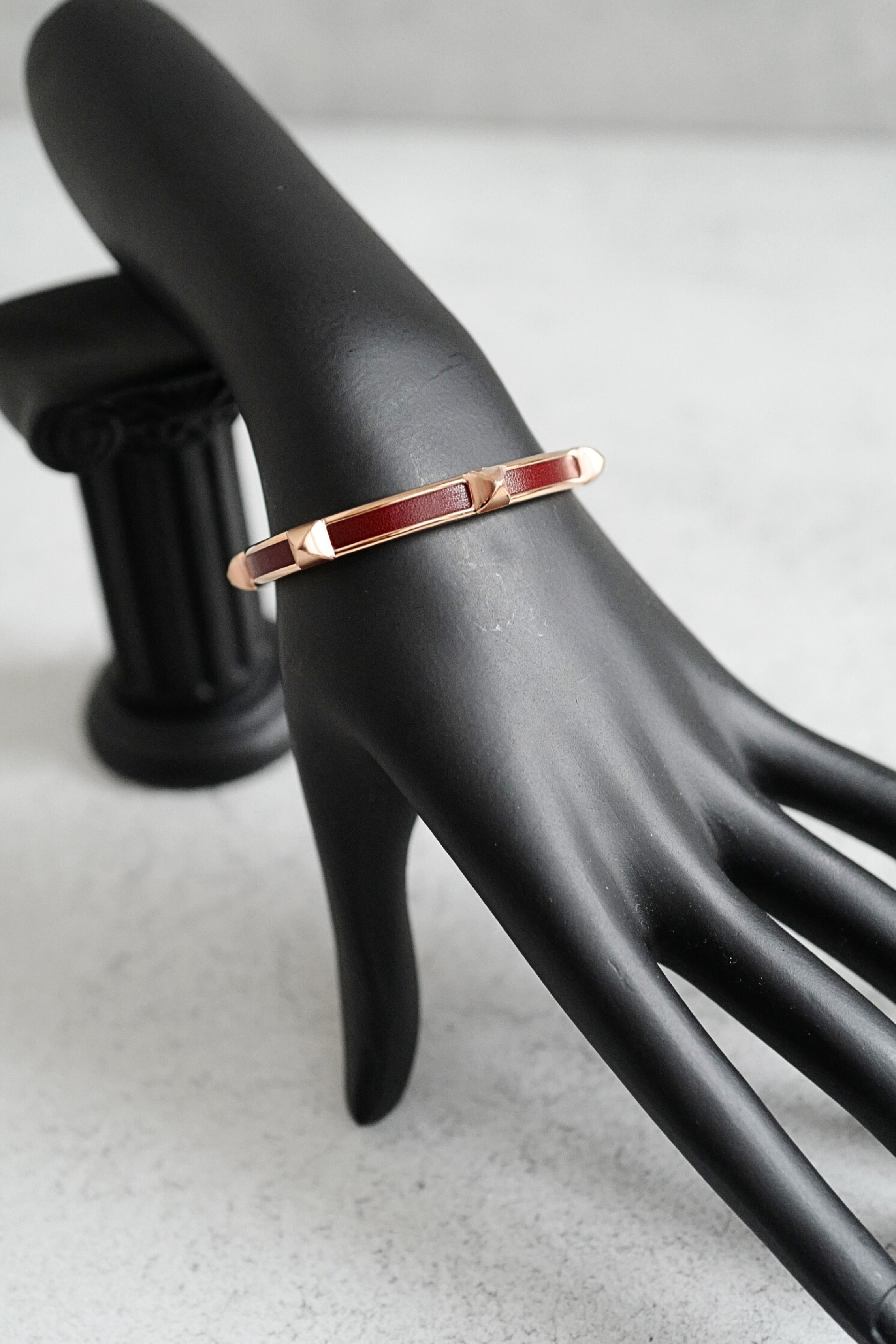 Hermès Athena Bracelet T2 Rouge H Box Calfskin Rose Gold Hardware