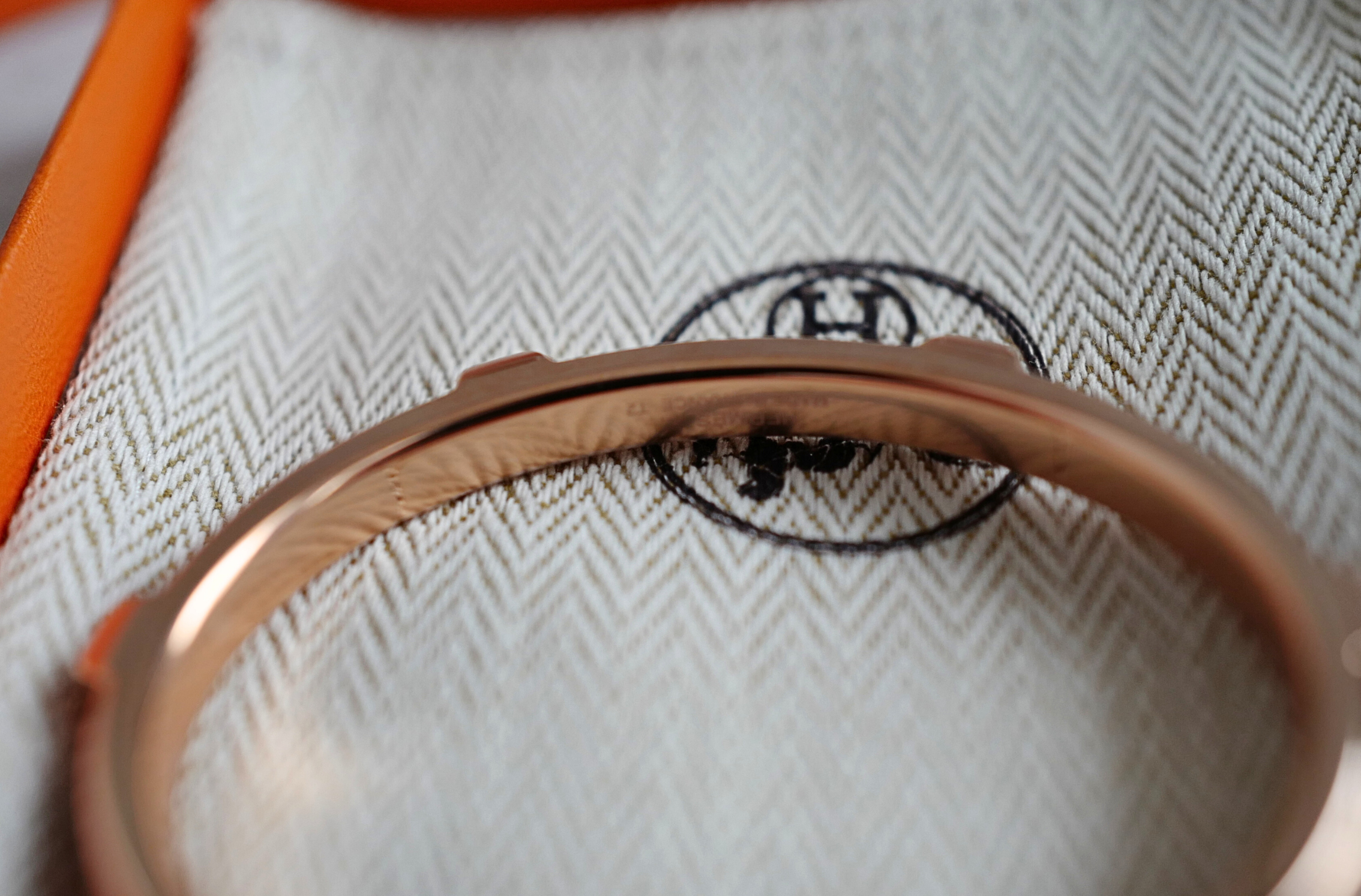 Hermès Athena Bracelet T2 Rouge H Box Calfskin Rose Gold Hardware