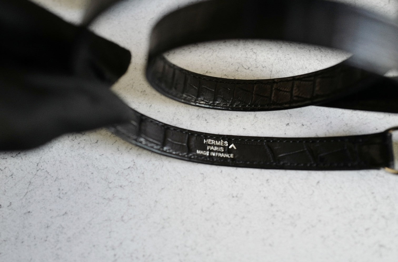 BNIB Hermès Kelly Elan Folie Noir Matte Porosus Crocodile Ostrich Feather PHW