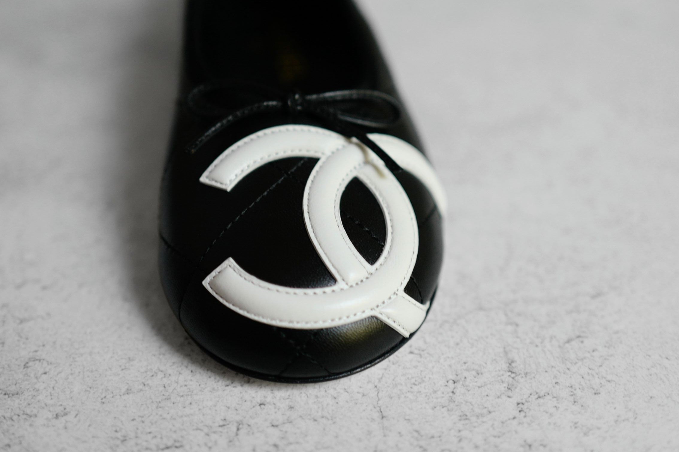 Chanel 26M Coco Beach Ballet Flats Black Lambskin Size 37