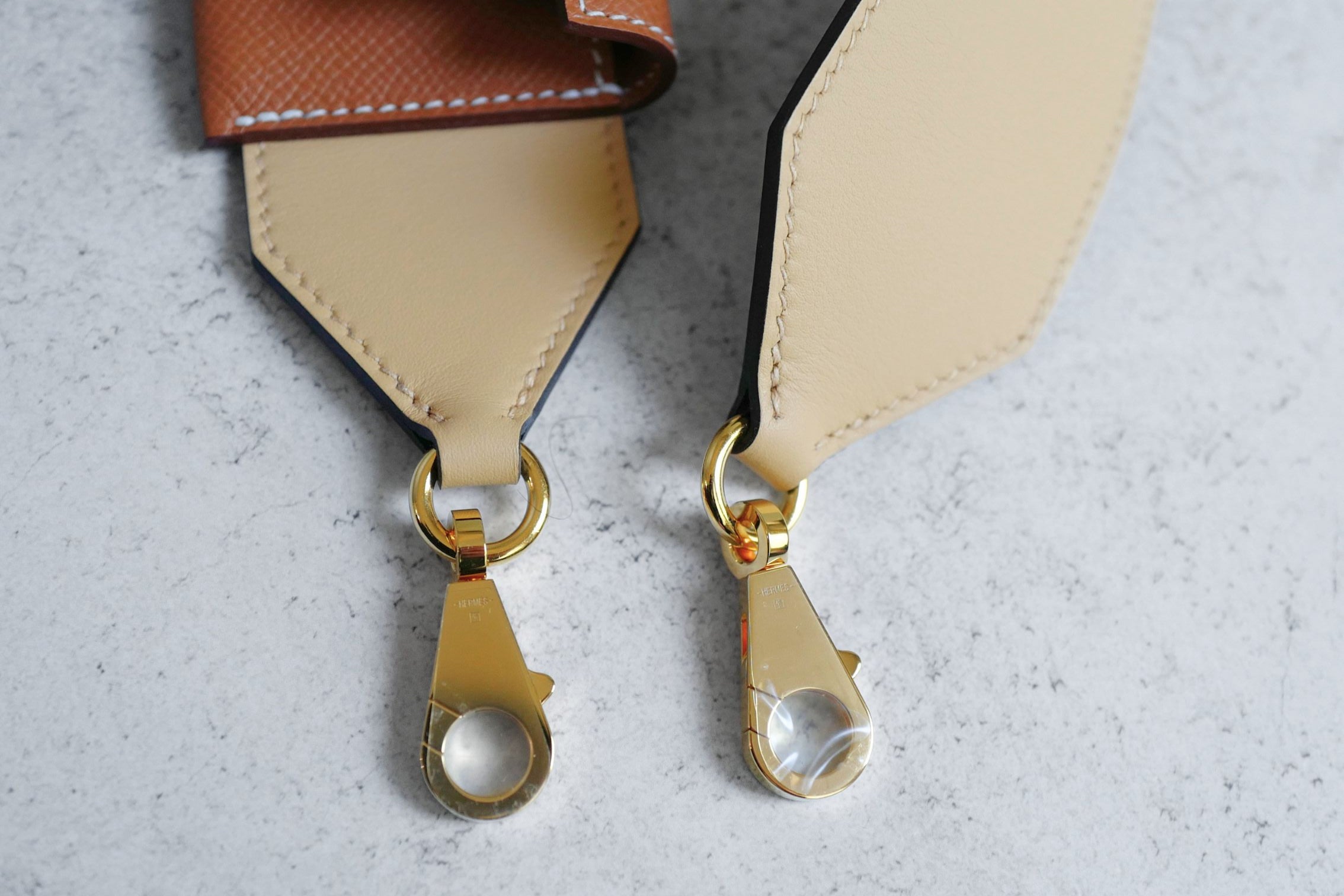 Hermès Kelly Pocket Bag Strap Naturel/Sable/Gold Swift Epsom Calfskin 105 mm