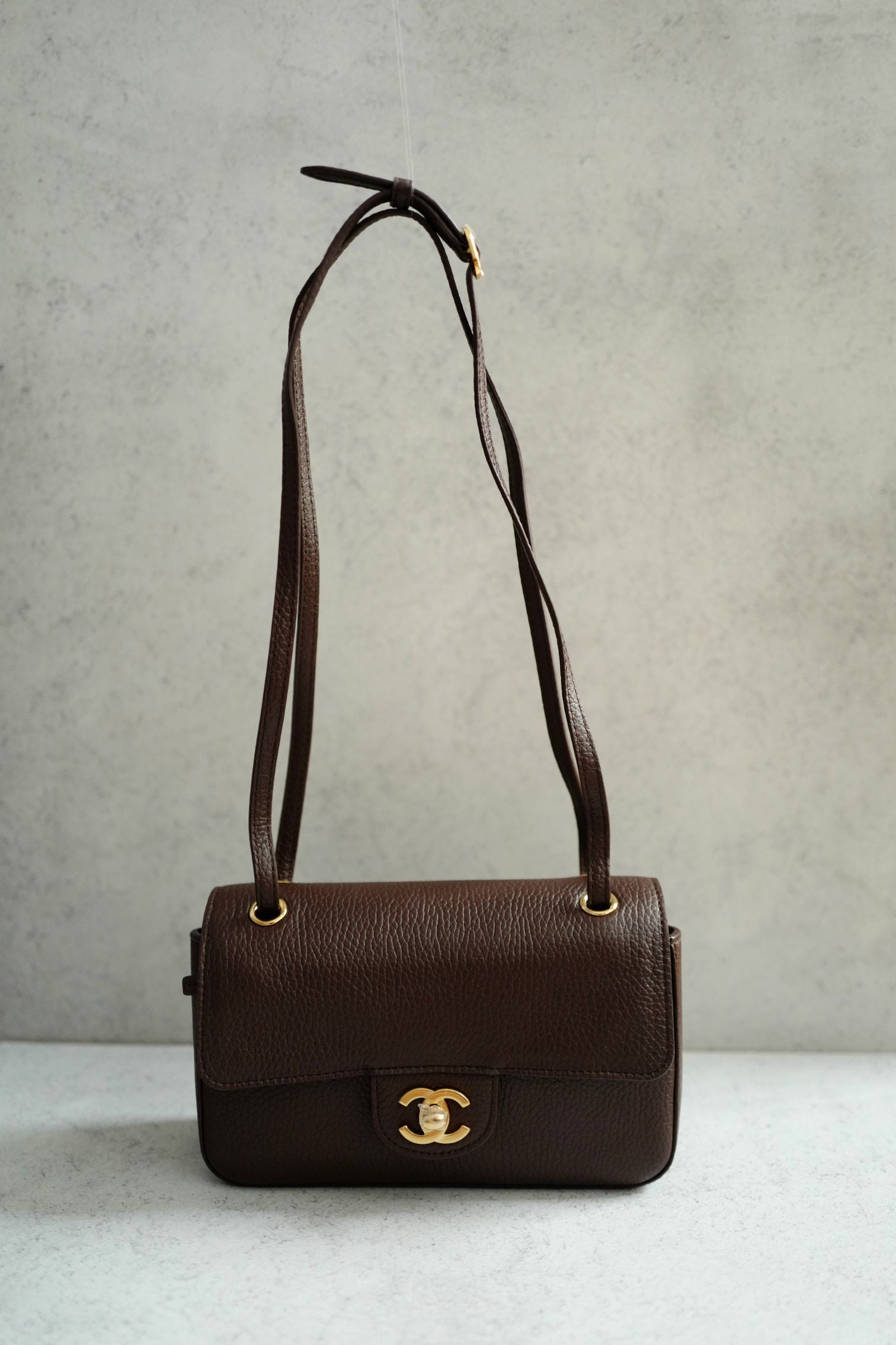 Chanel 26B Pre Fall Winter Mini Flap Bag Chocolate Brown Grained Calfskin GHW