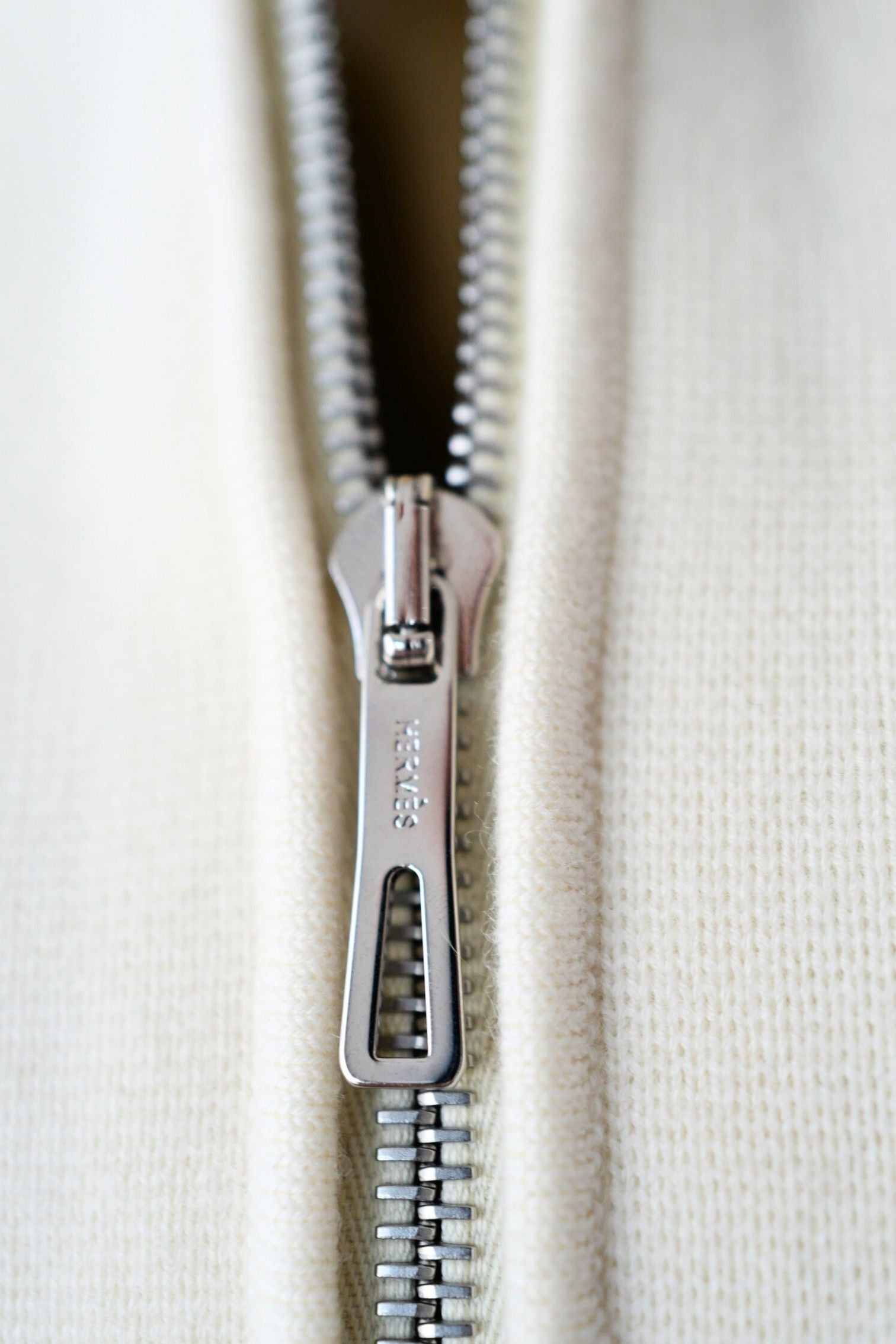 Hermès Woman Outdoor Jacket with Pockets Blanc Naturel Compact Knit Size 34