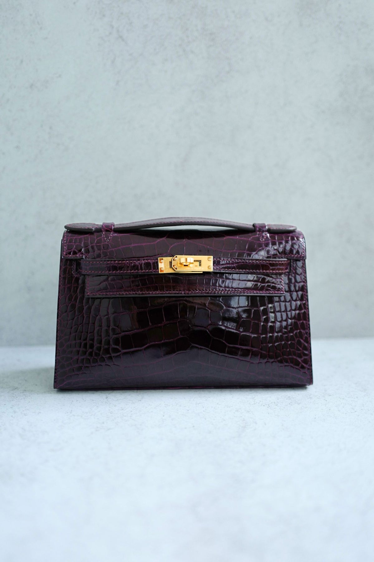 Hermes Kelly Pochette Bordeaux Mississippiens Alligator GHW G Stamp 2026