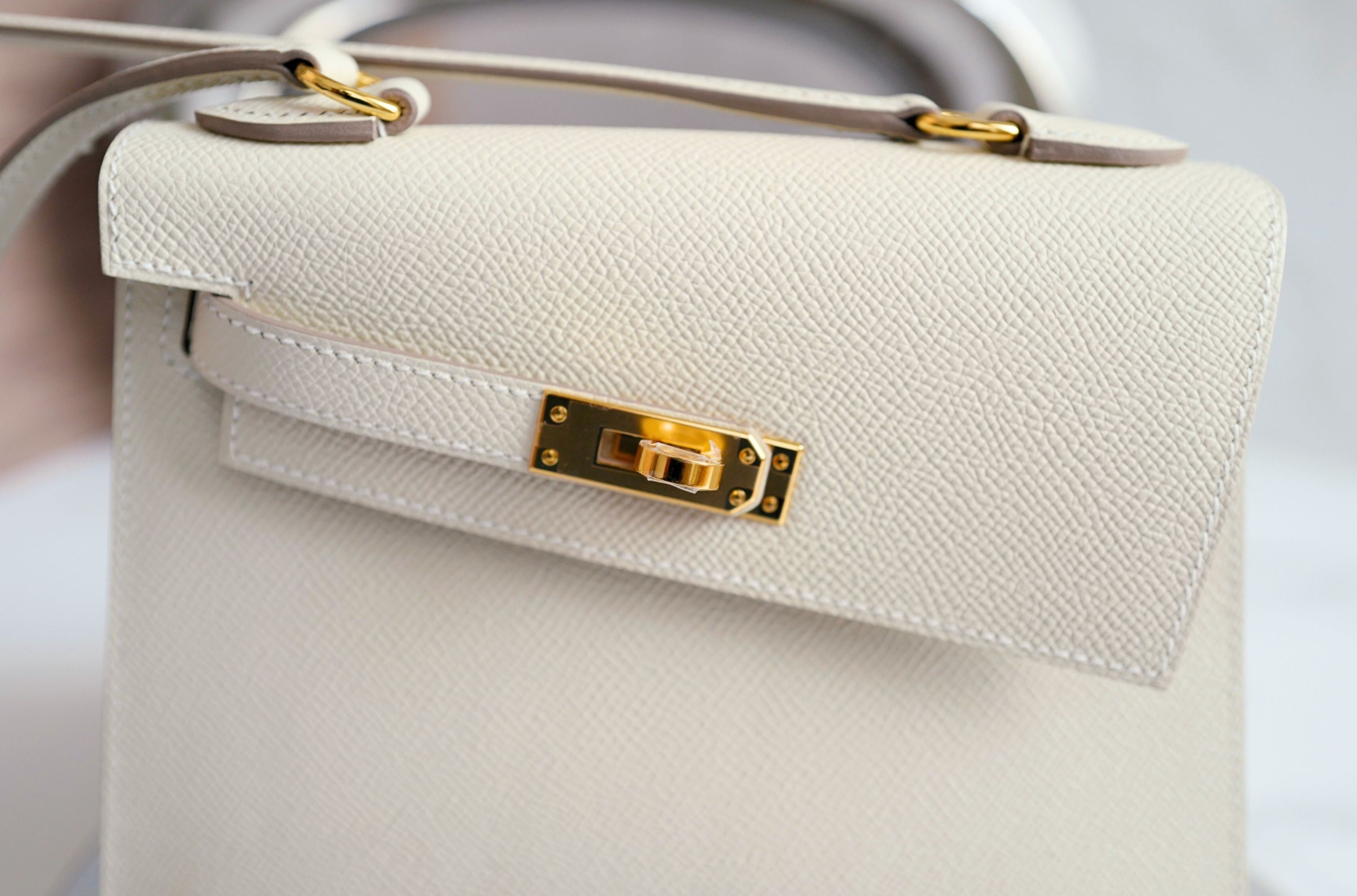 BNIB Hermes Kelly En Desordre Craie Epsom Gold HW Limited Edition