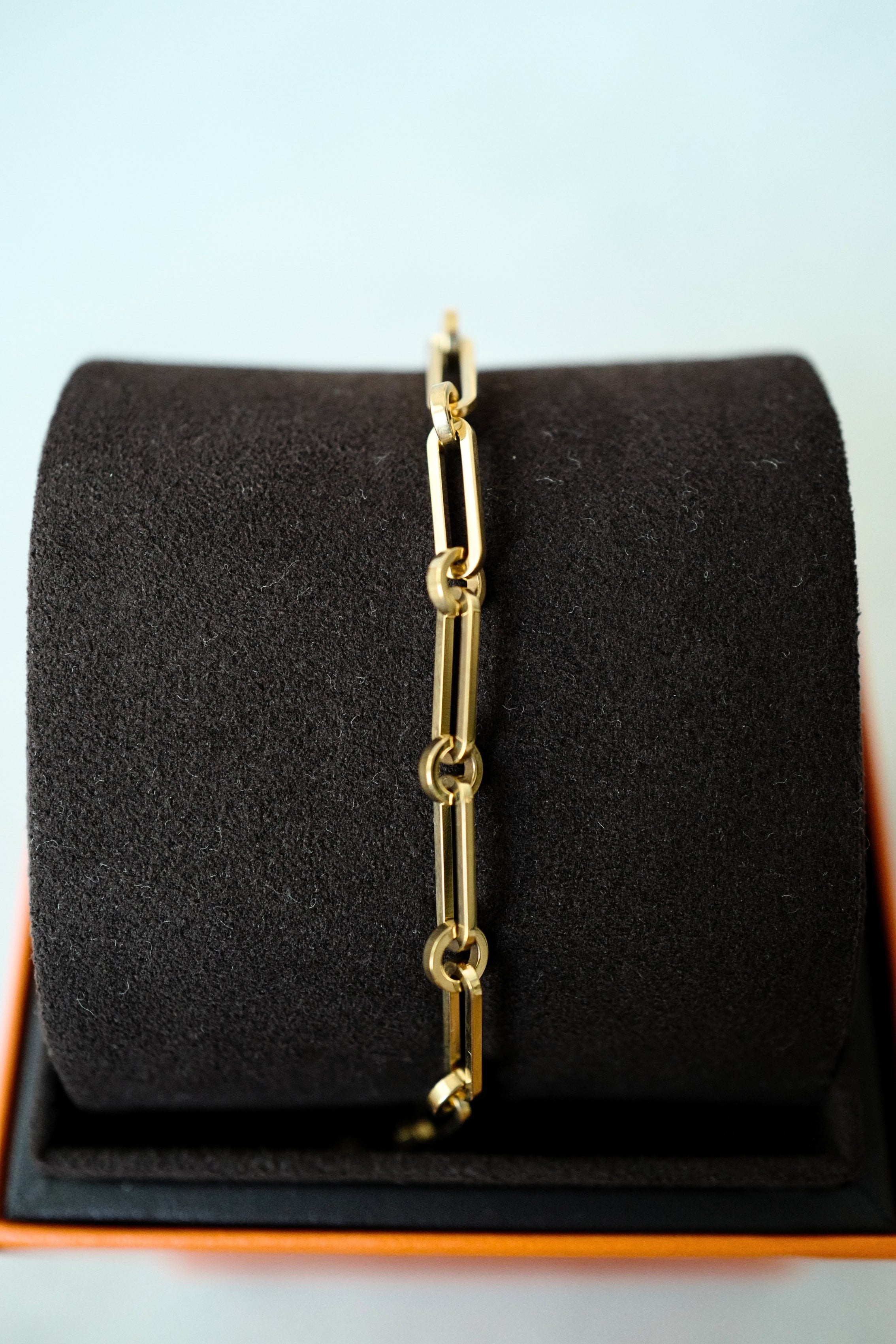 NEW Hermès Kelly Chaine Bracelet Small Model Yellow Gold with Diamonds