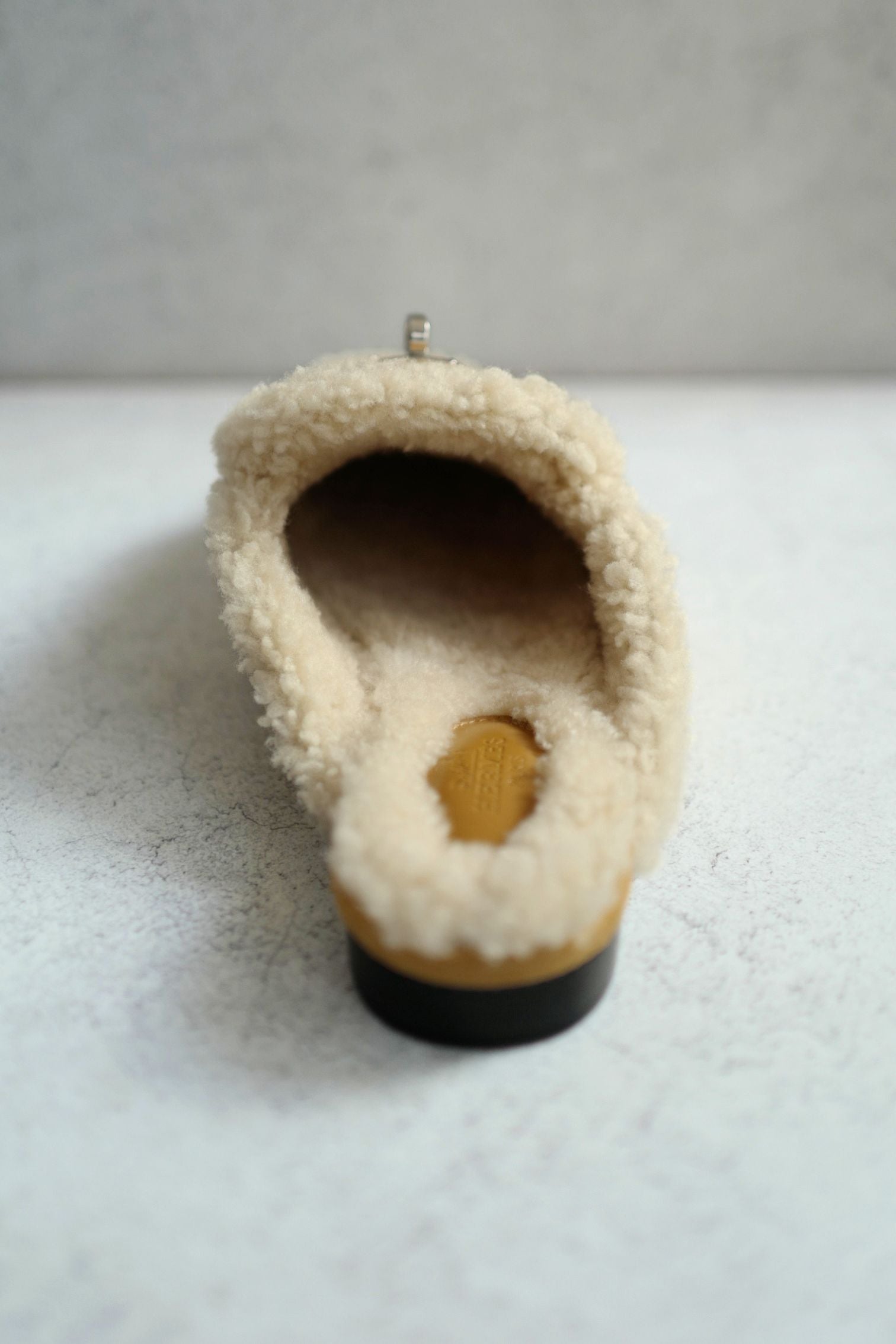 BNIB Hermes Oz Mule Shearling Miel / Ecru Suede Palladium Hardware size 38