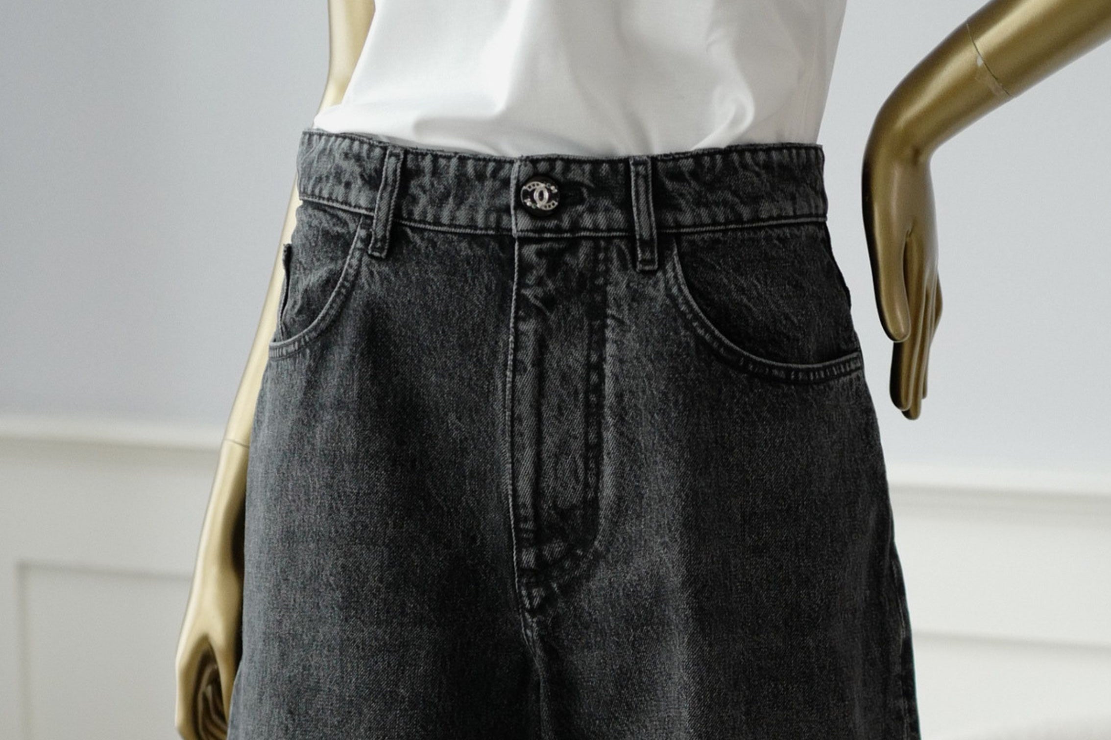 Chanel Métiers d’Art 2026 Matthieu Blazy Denim Dark Jeans Pants Size 36