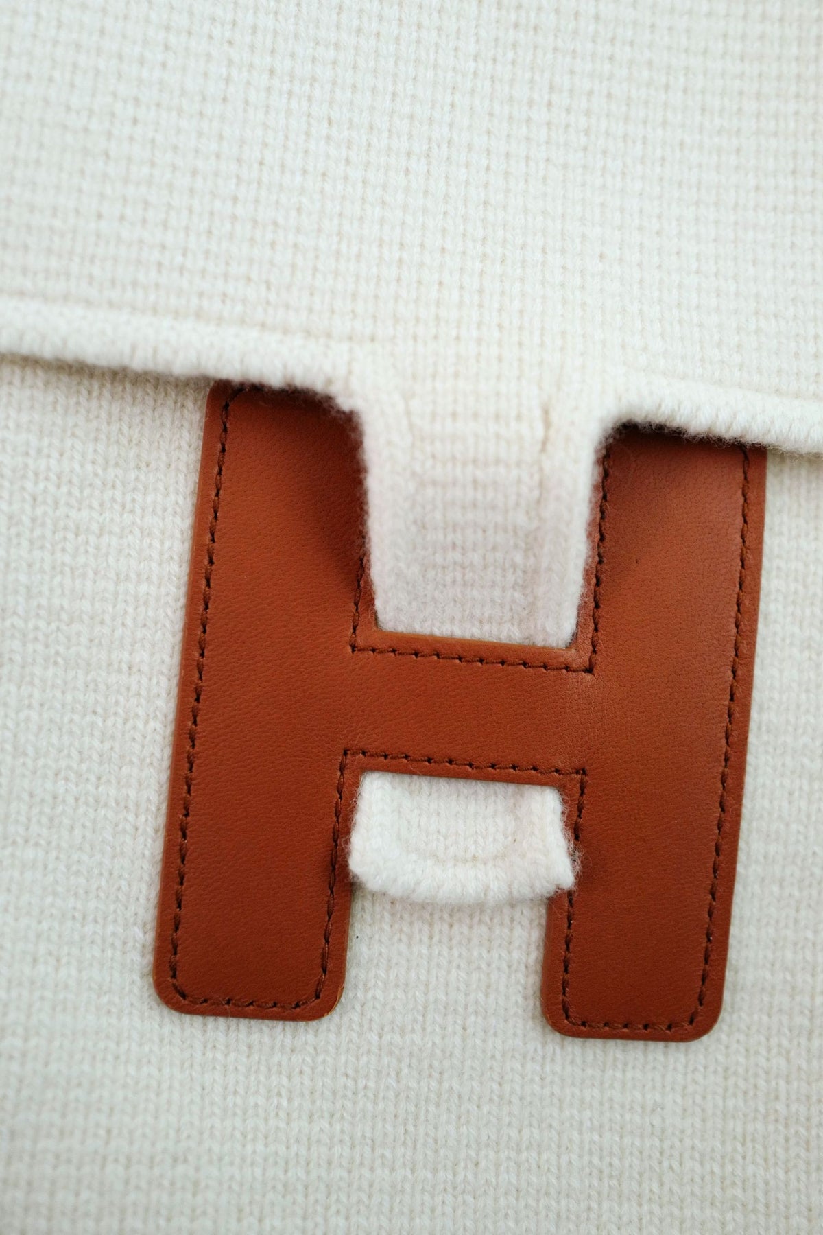 NEW Hermes Blouson Cardigan Blanc Naturel Wool Knit H Leather Pocket Size 34