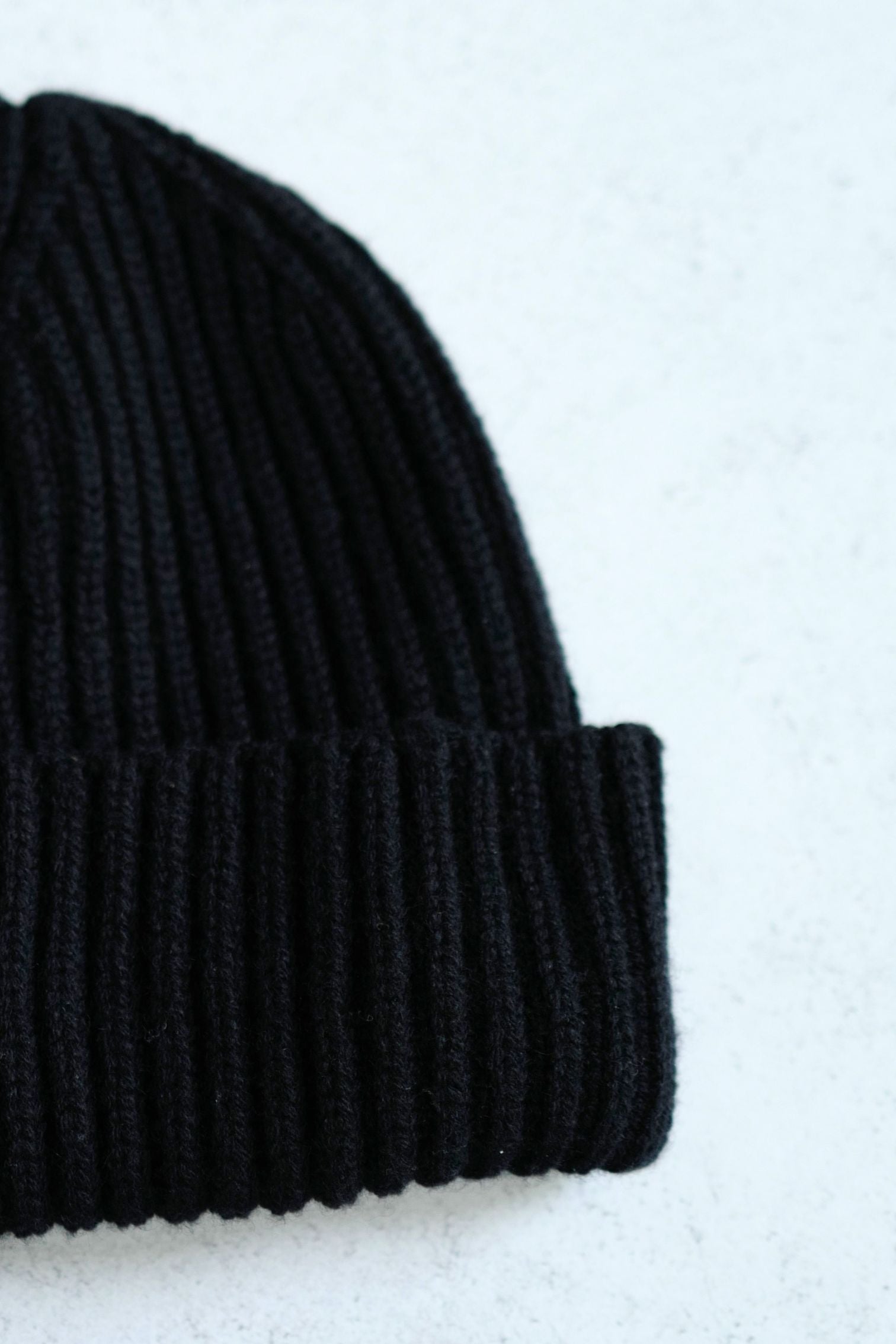 Chanel Black Cashmere Beanie Sequin CHANEL Logo Hat New 23