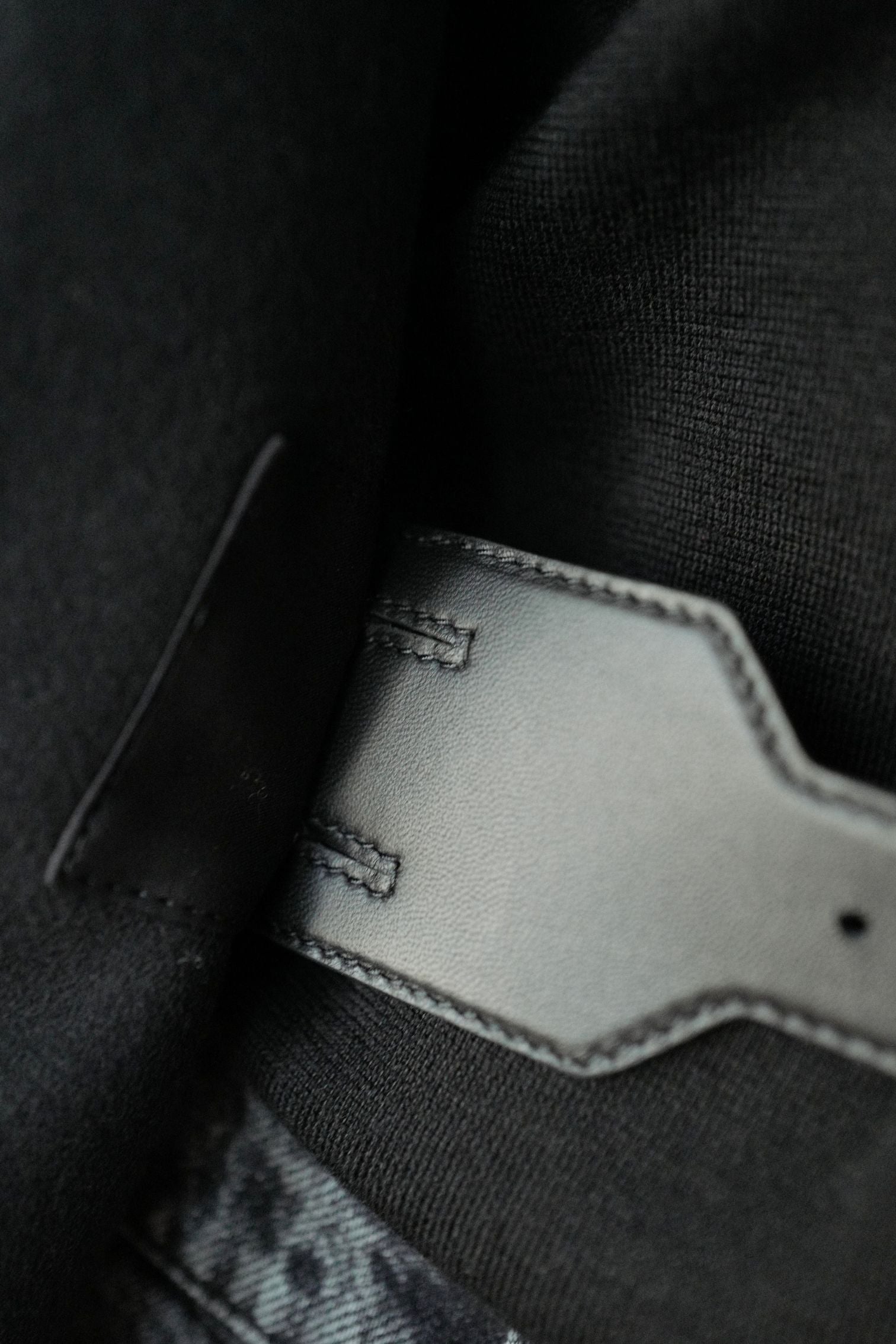 NEW Hermes Cashmere Jacket in Noir Size 36