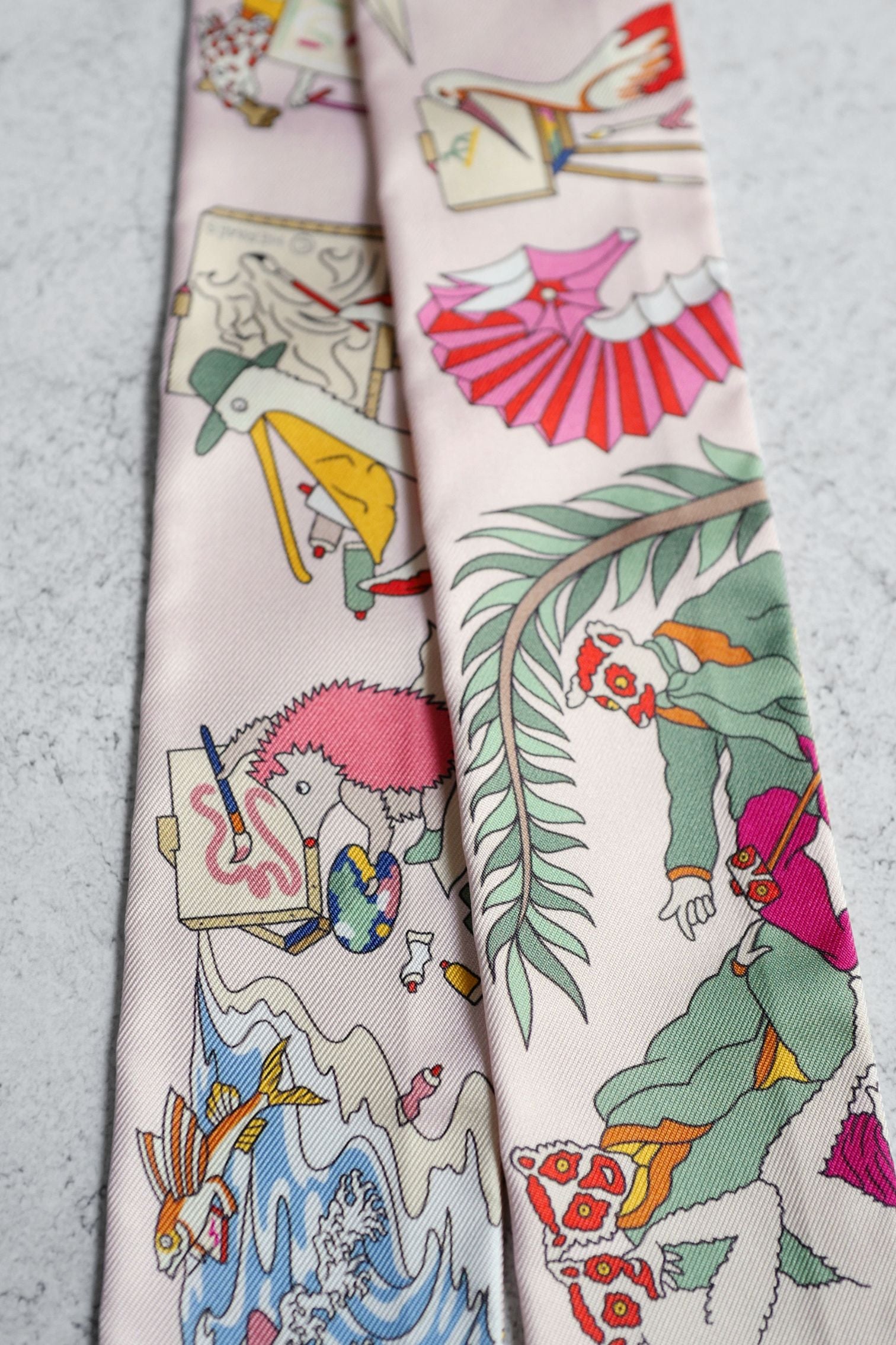Hermès Academia Hippica Twilly Rose Nacre / Vert Amande / Multicolore 100% Silk