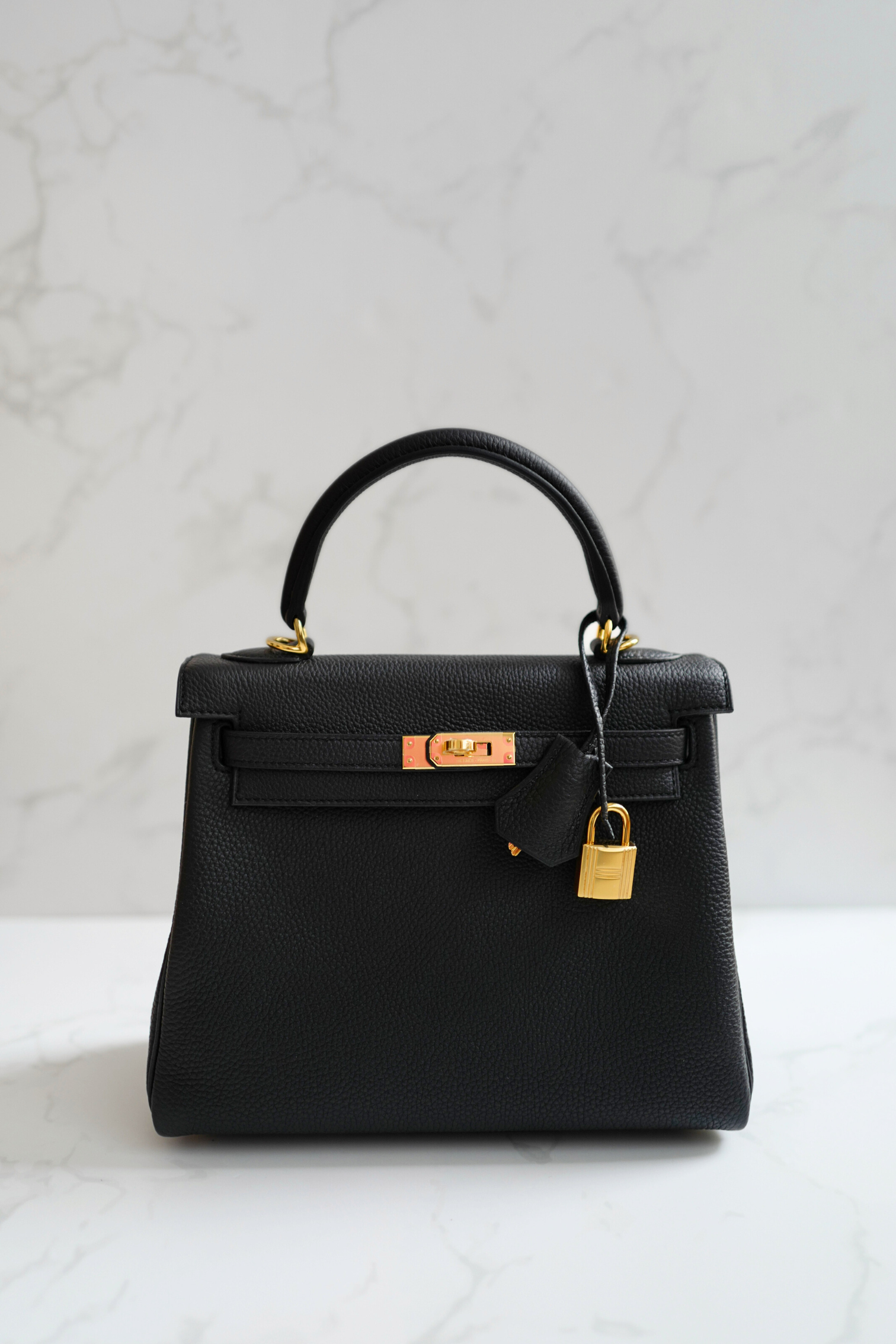 BNIB Hermes Kelly 25 Black Togo Retourne Gold HW W 2024 Complete With Receipt